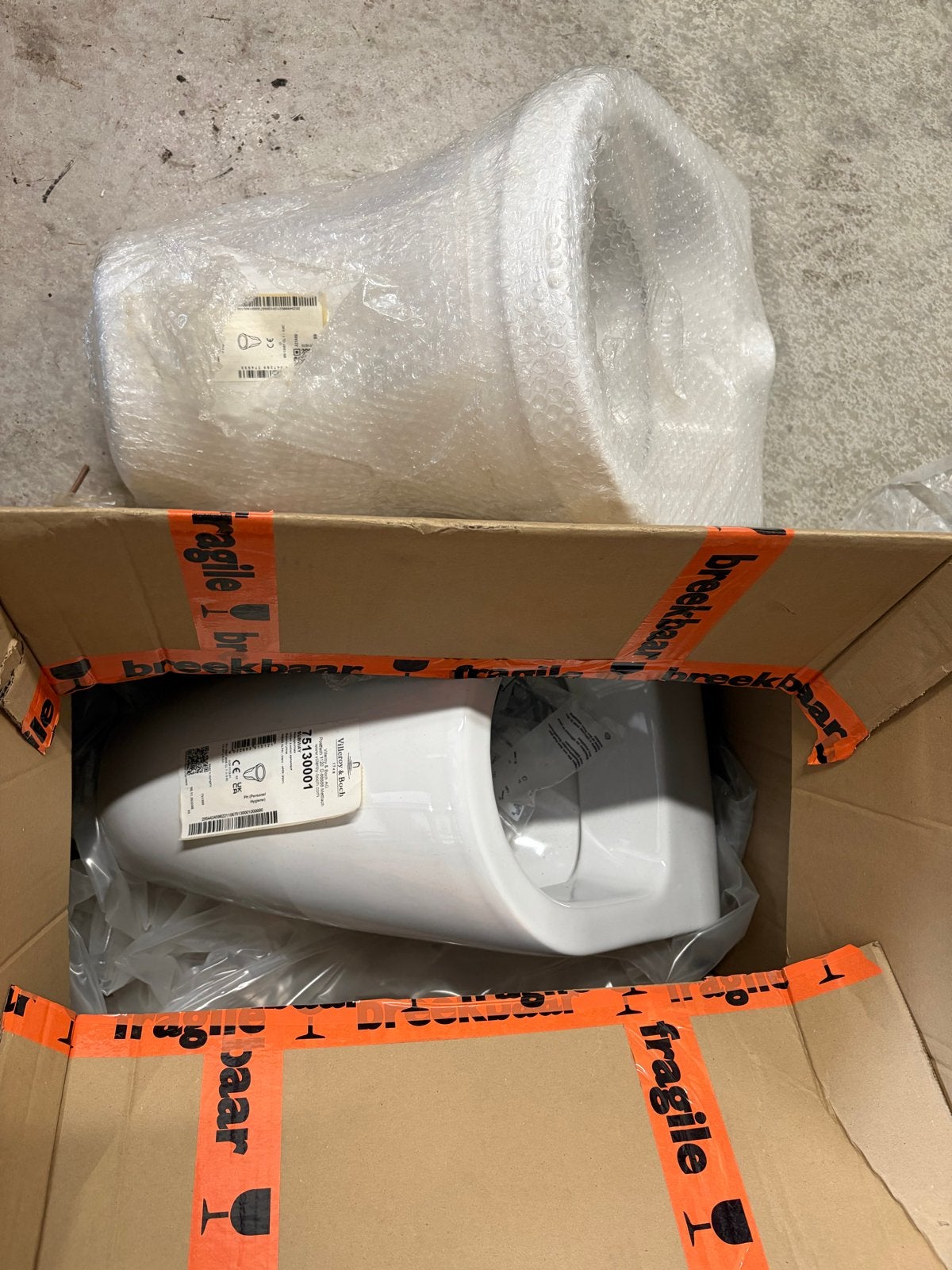 2 Nieuwe Villeroy & Boch Urinoirs - Subway & Omnia Architect, Ophalen, Nieuw, Toilet