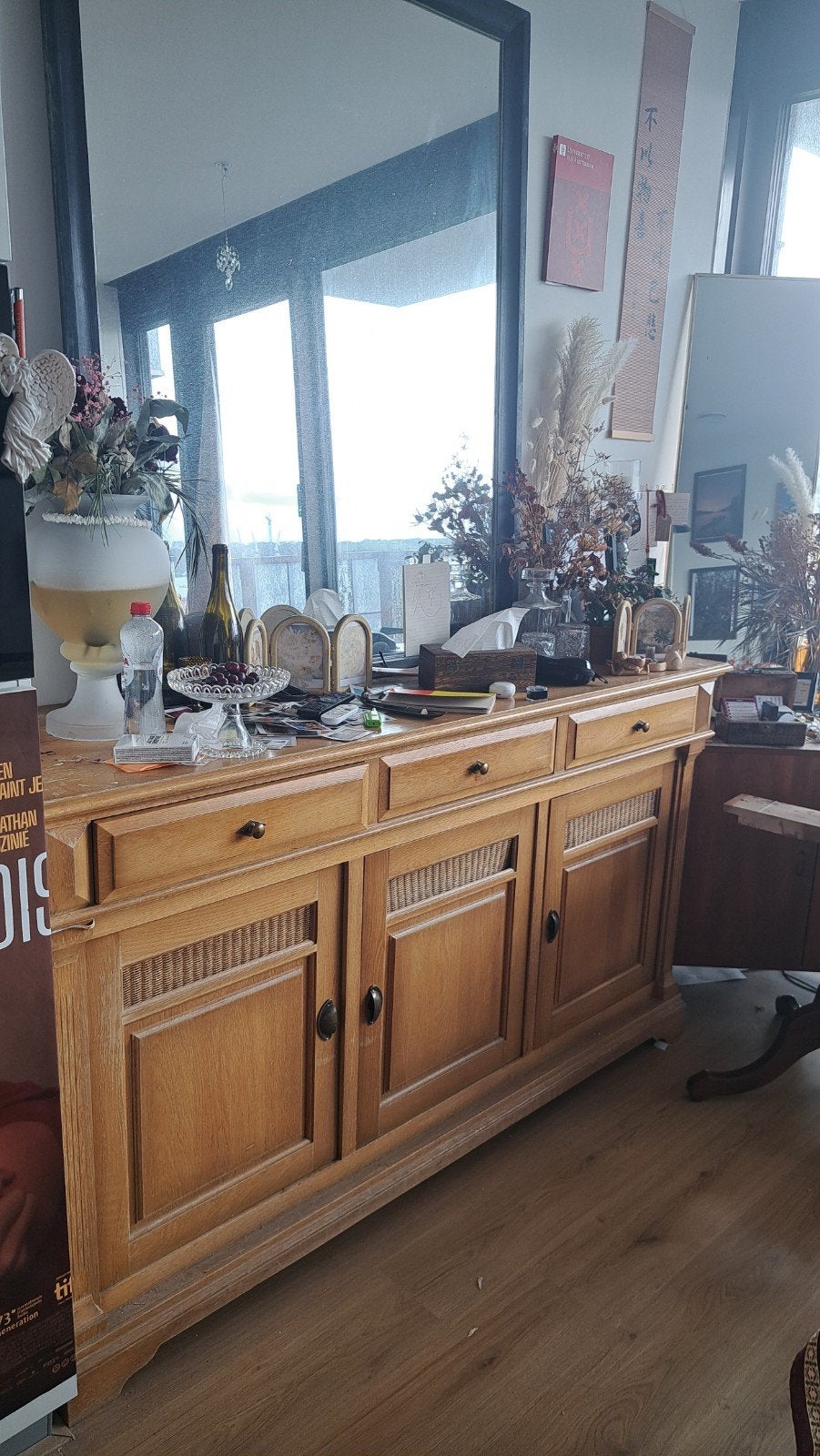 Vintage houten dressoir met rotan details, Vintage, Klassiek, Landelijk, Gebruikt, Overige materialen, 150 tot 200 cm