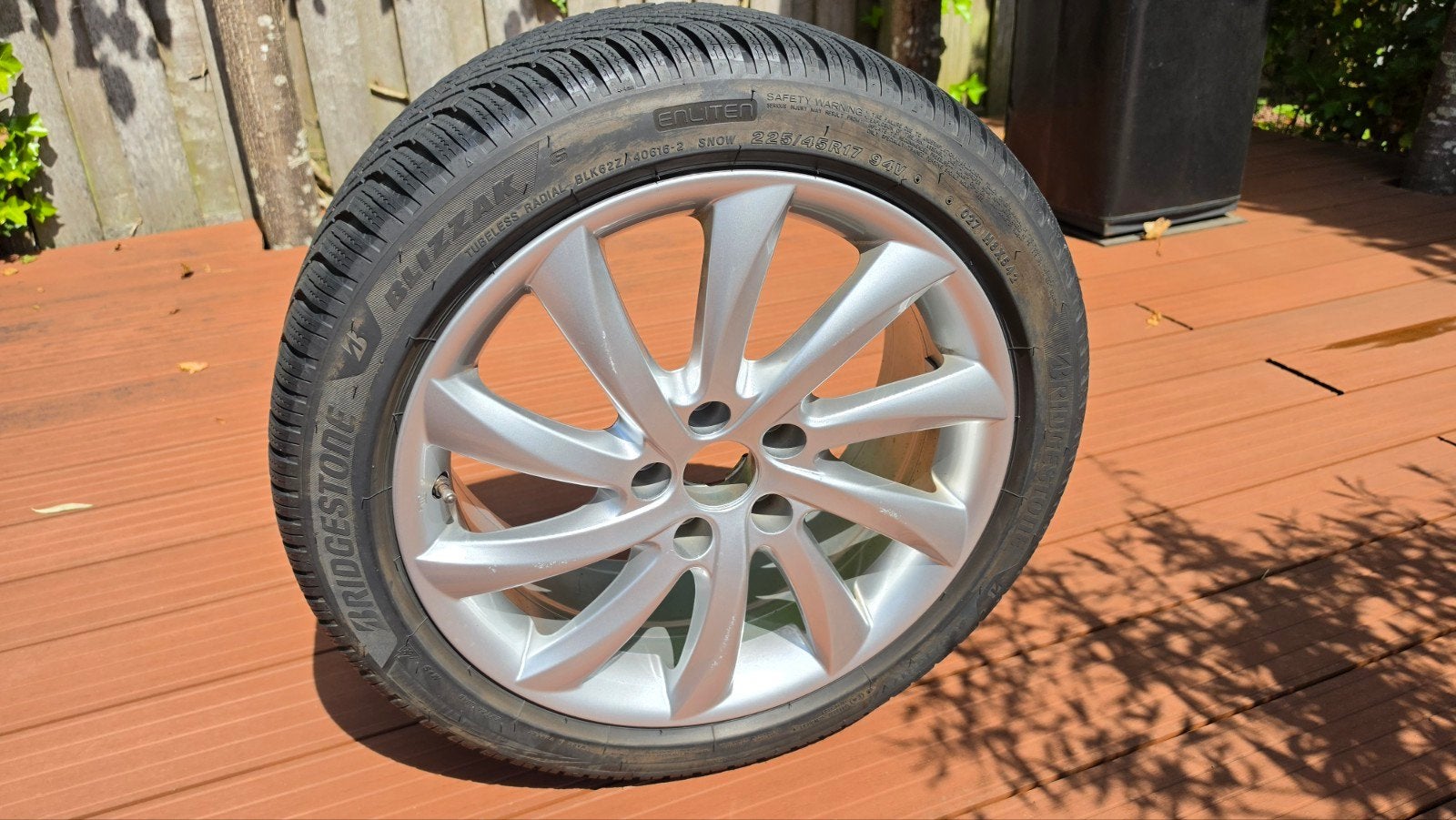 17 inch Alfa Romeo Giulietta velgen 5x110 + winterbanden, Auto-onderdelen, Banden en Velgen, Ophalen, Gebruikt, Banden en Velgen