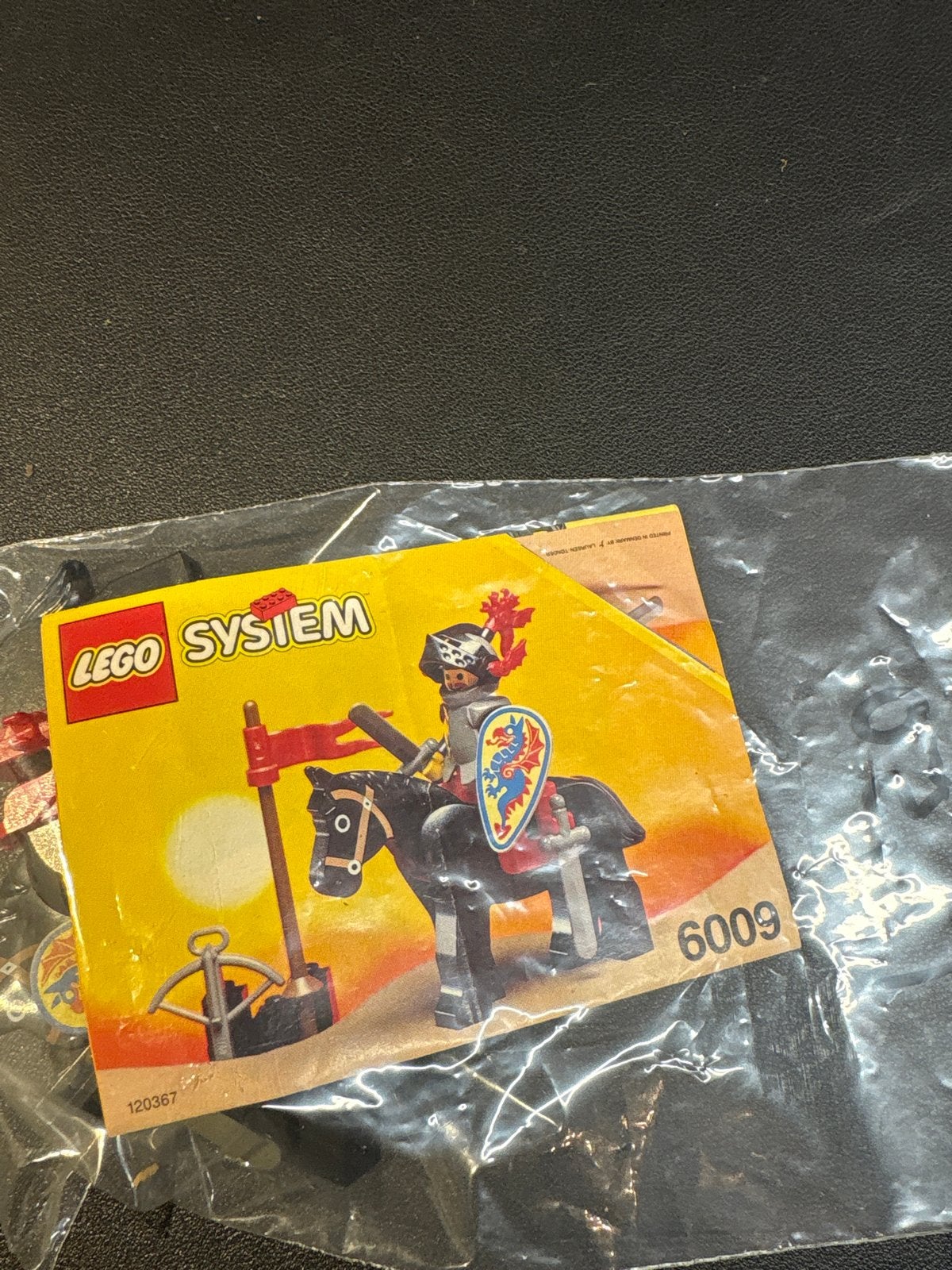 Lego Castle Ridder met paard en instructies (set 6009), Lego, Ophalen of Verzenden, Zo goed als nieuw, Compleet