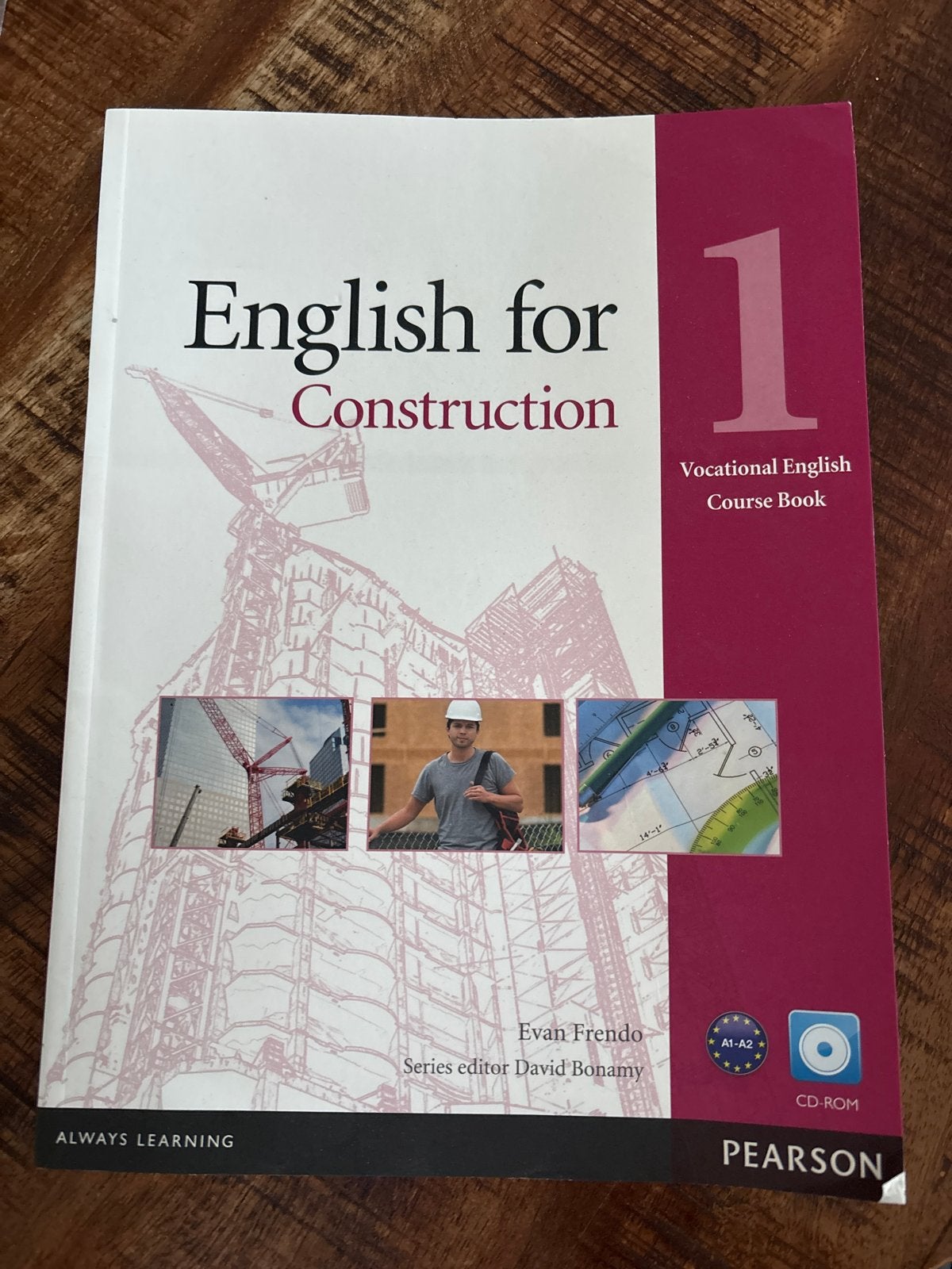 English for Construction 1 - Vocational English Course Book, Boeken, Ophalen, Zo goed als nieuw, MBO
