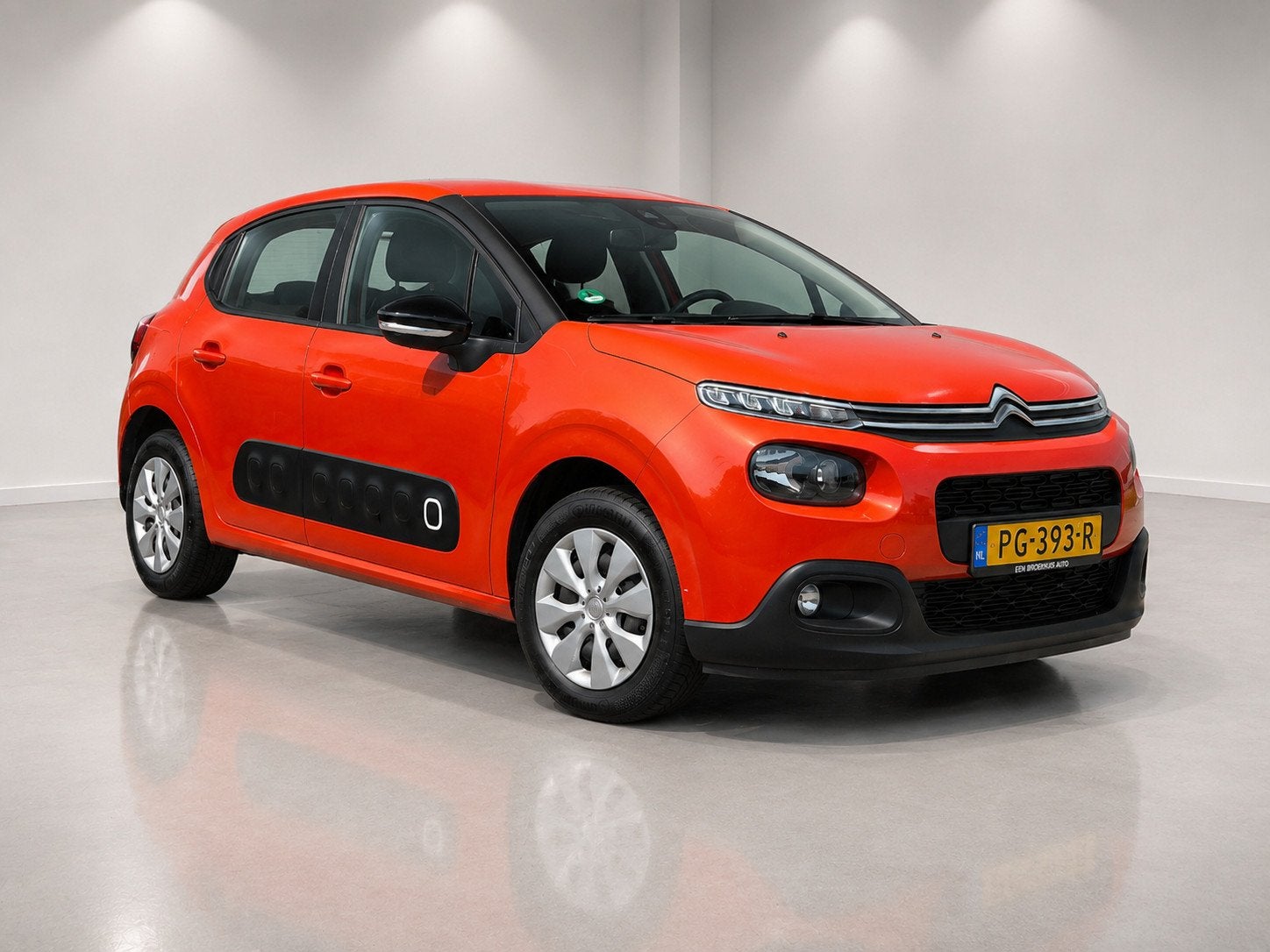 Citroen C3 1.2 PureTech Feel/cruis control/Airco/trekhaak/Ap, Auto's, Citroën, Voorwielaandrijving, 450 kg, Euro 6, 82 pk