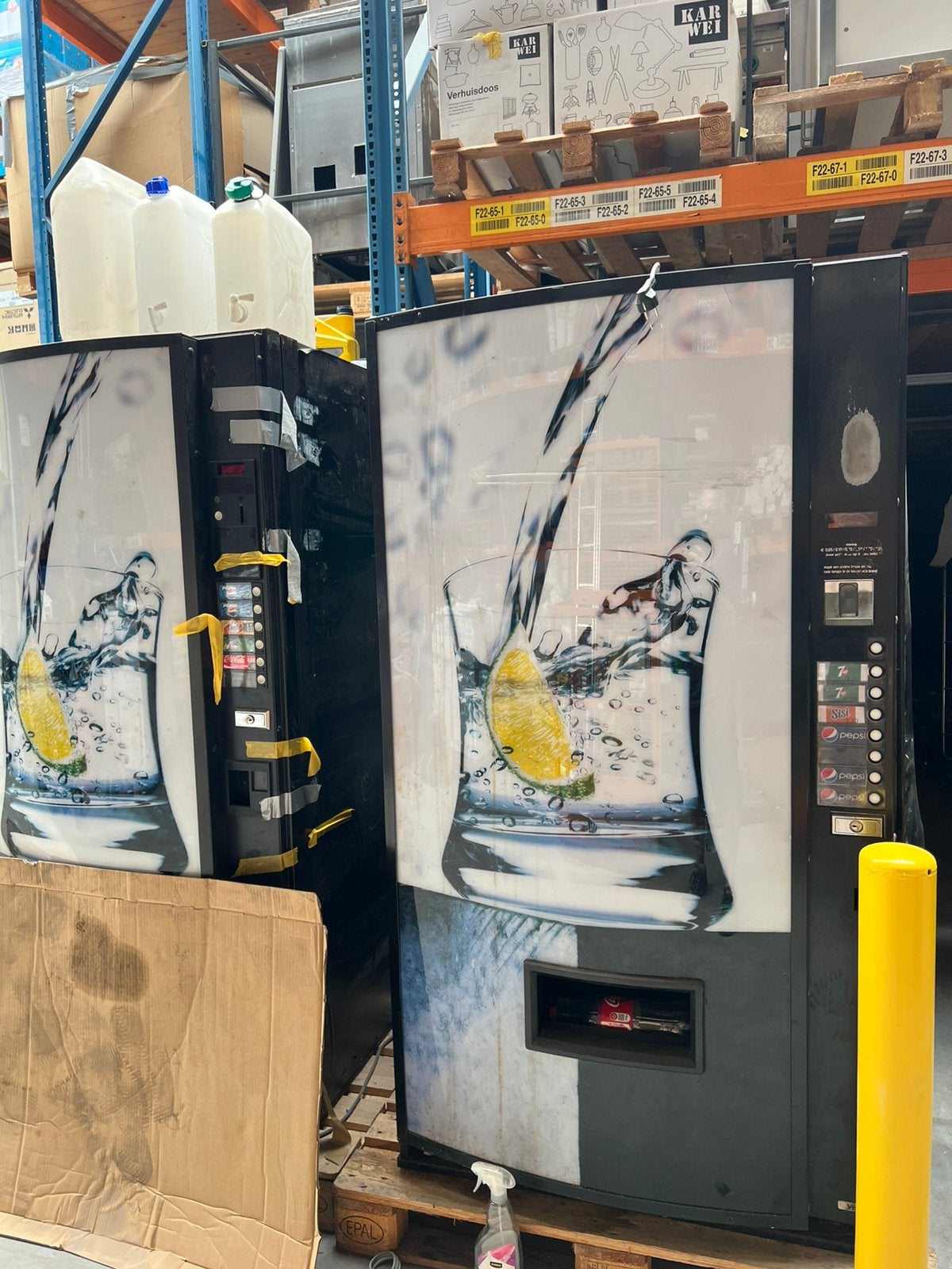 Vendingmachine blikjes machine, Ophalen, Gebruikt