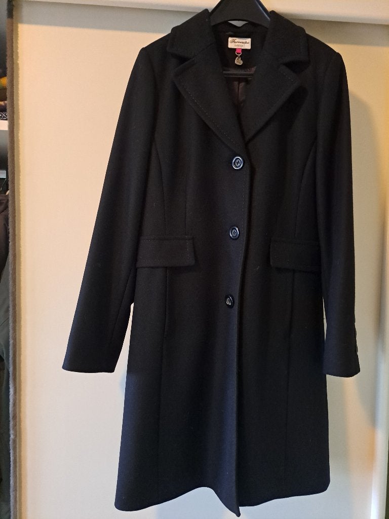 Winterjas dames, Kleding | Dames, Maat 38/40 (M), Verzenden, Zo goed als nieuw, Yessica