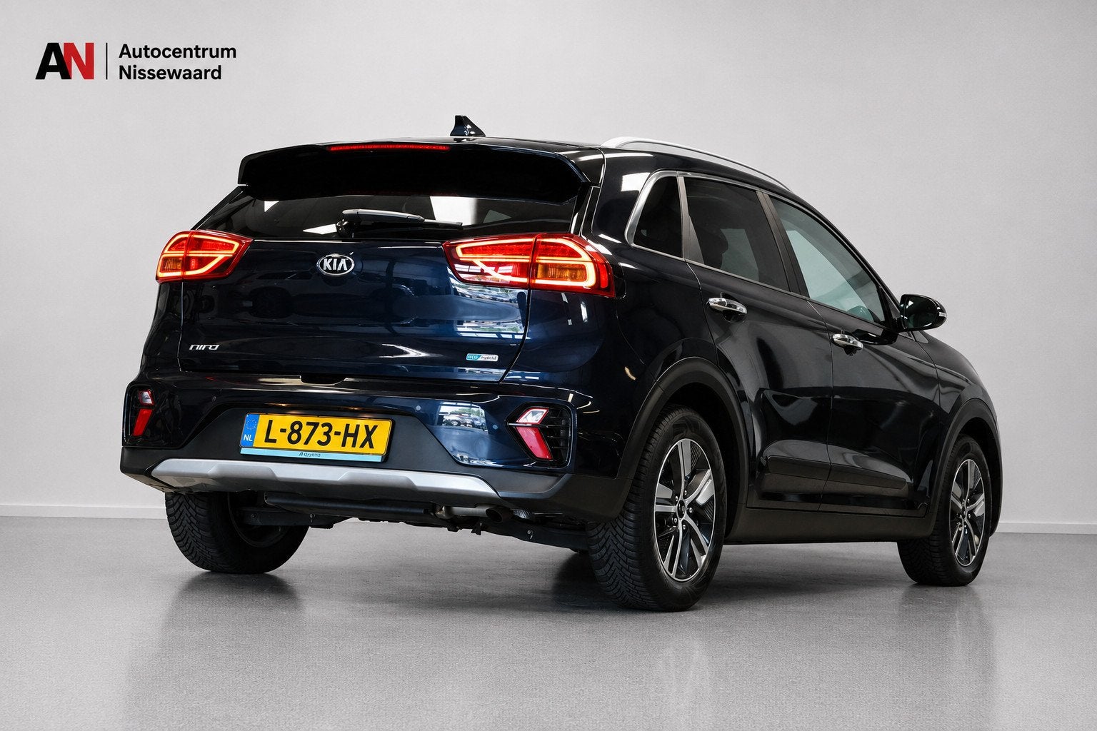 Kia Niro 1.6 GDi Hybrid ExecutiveLine |Pano|Stoelkoeling|Mem, 8 kWh, Gebruikt, Blauw, Bedrijf