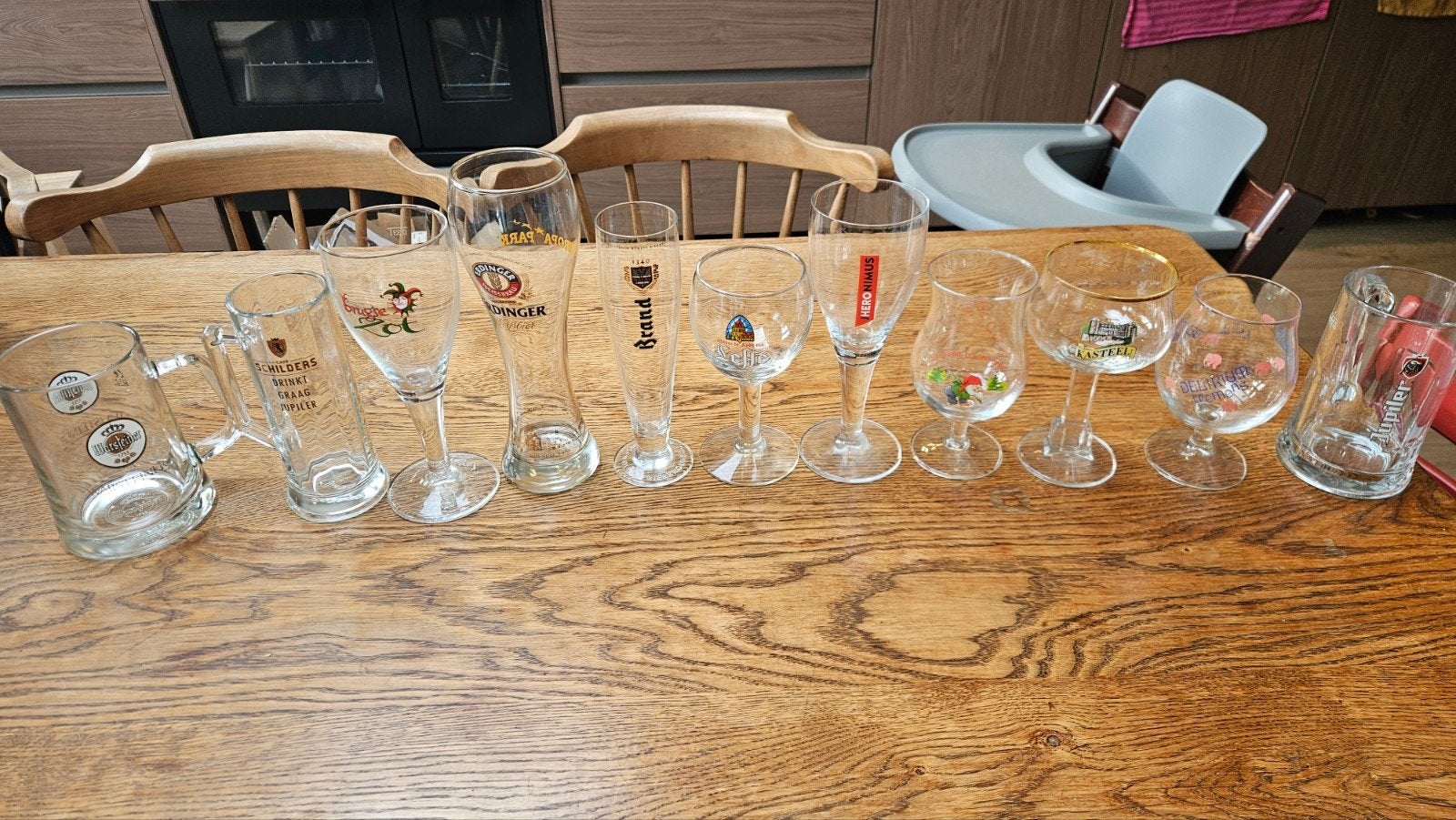 11 verschillende bierglazen, Ophalen, Zo goed als nieuw, Bierglas