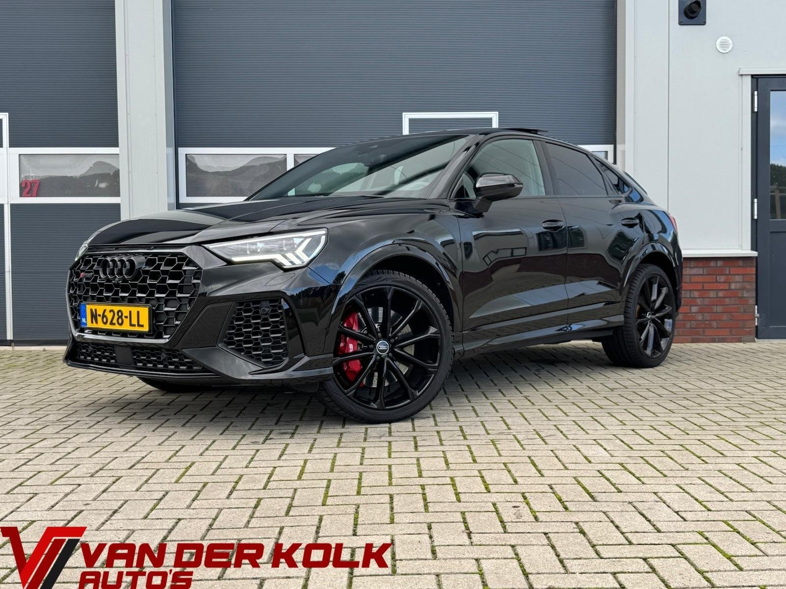 Audi RS Q3 RS Q3 2.5 TFSI | RS Geruit Leder | Panorama | Vir, Auto's, Automaat, Gebruikt, Euro 6, 1675 kg