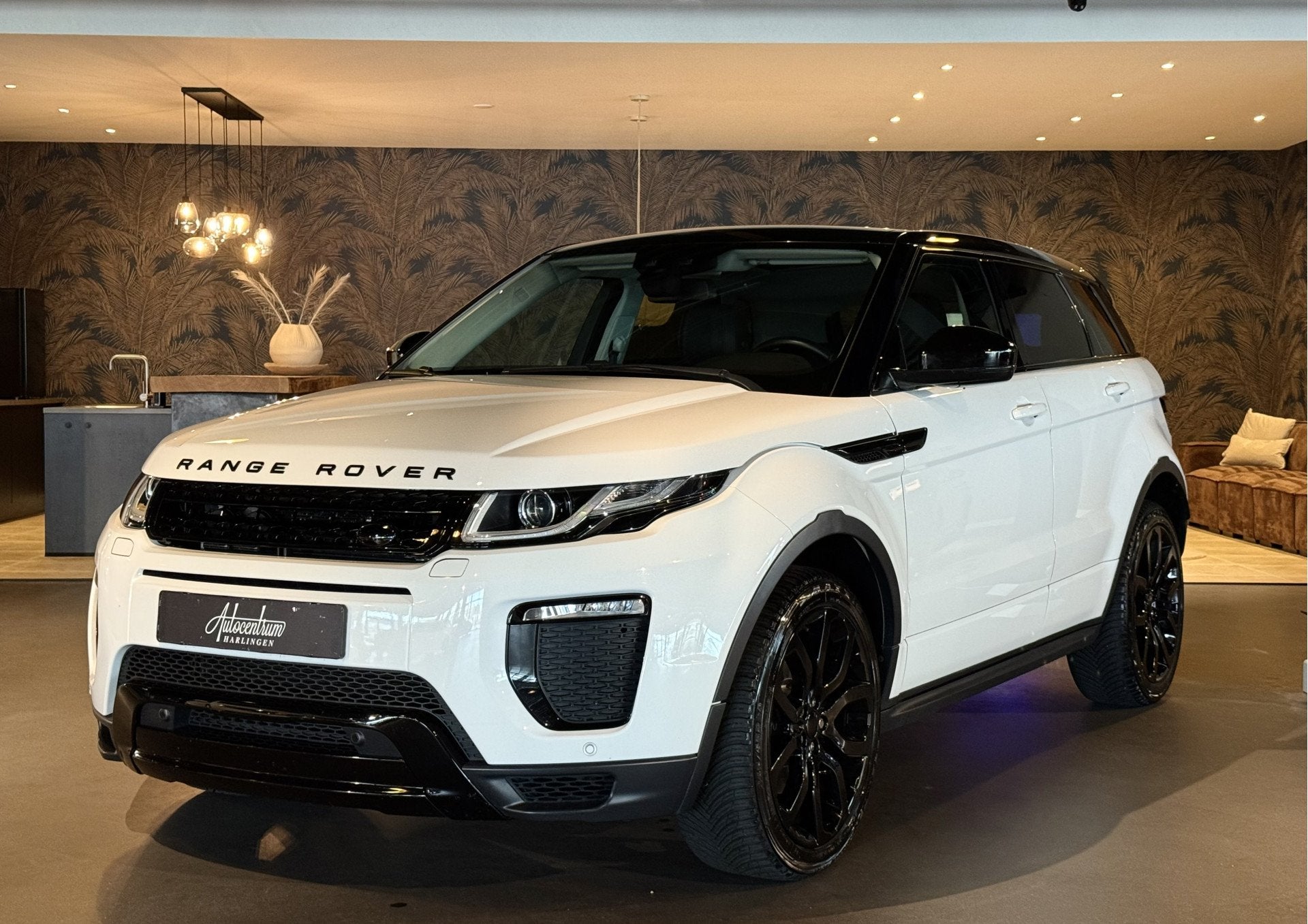 Land Rover Range Rover Evoque 2.0 TD4 HSE Dynamic I Pano I C, Auto's, Land Rover, 1998 cc, Gebruikt, 2000 kg, 179 pk