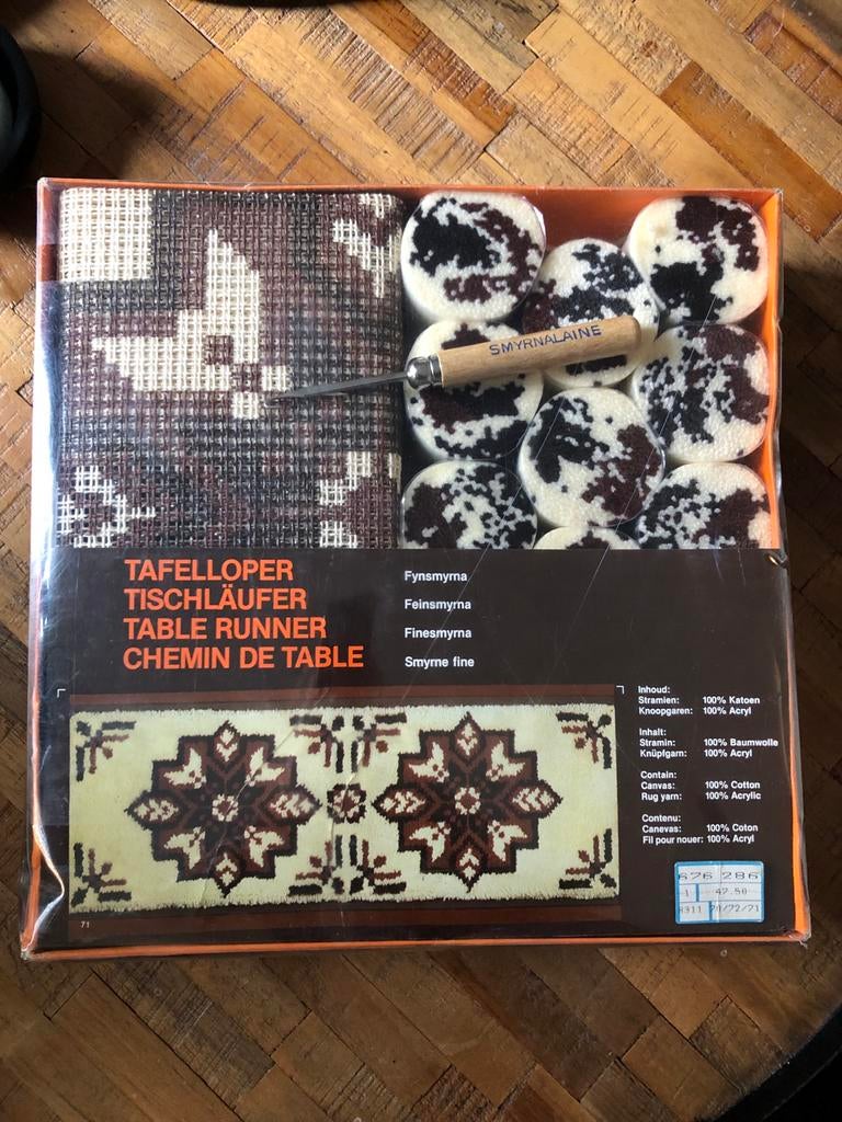 Smyrna knooppakket tafelloper 100% katoen - Vintage, Ophalen of Verzenden, Nieuw, Borduurpakket
