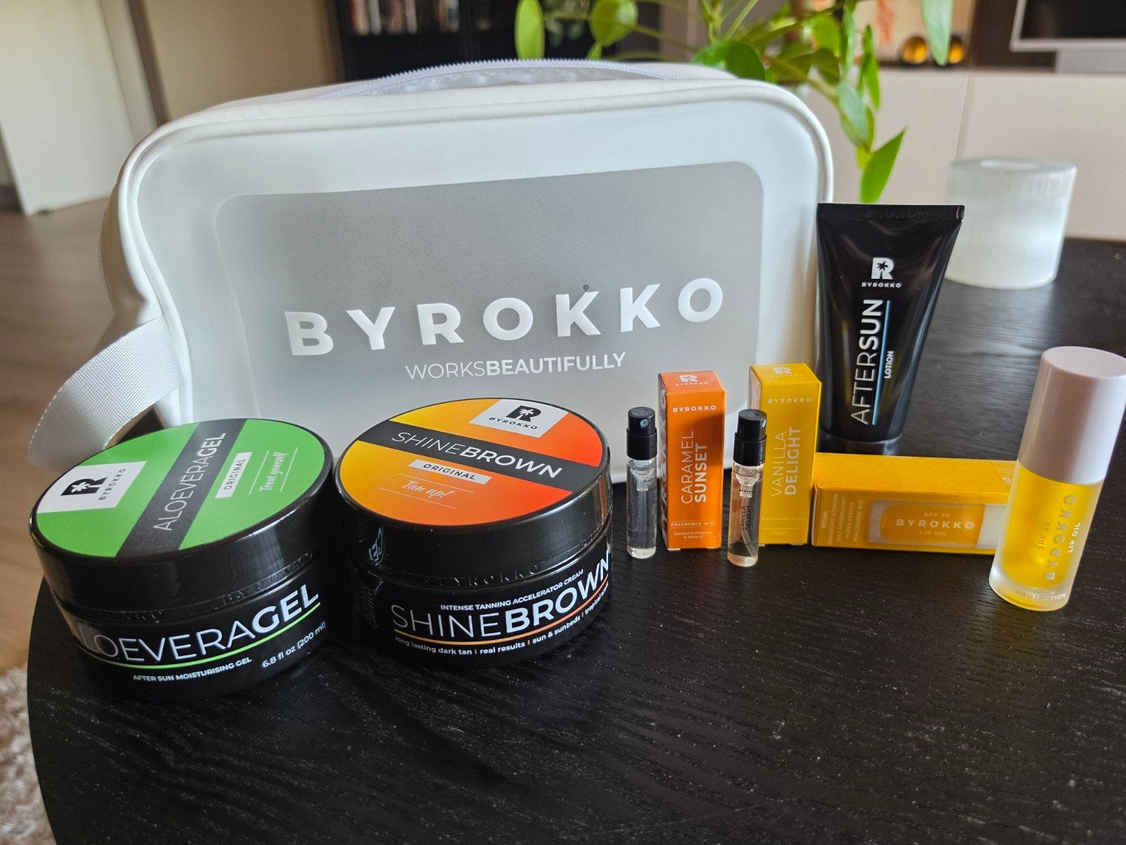 BYROKKO Complete Tanning & Summer Set + Toilettas  Nieuw, Ophalen of Verzenden, Nieuw, Bodylotion, Crème of Olie
