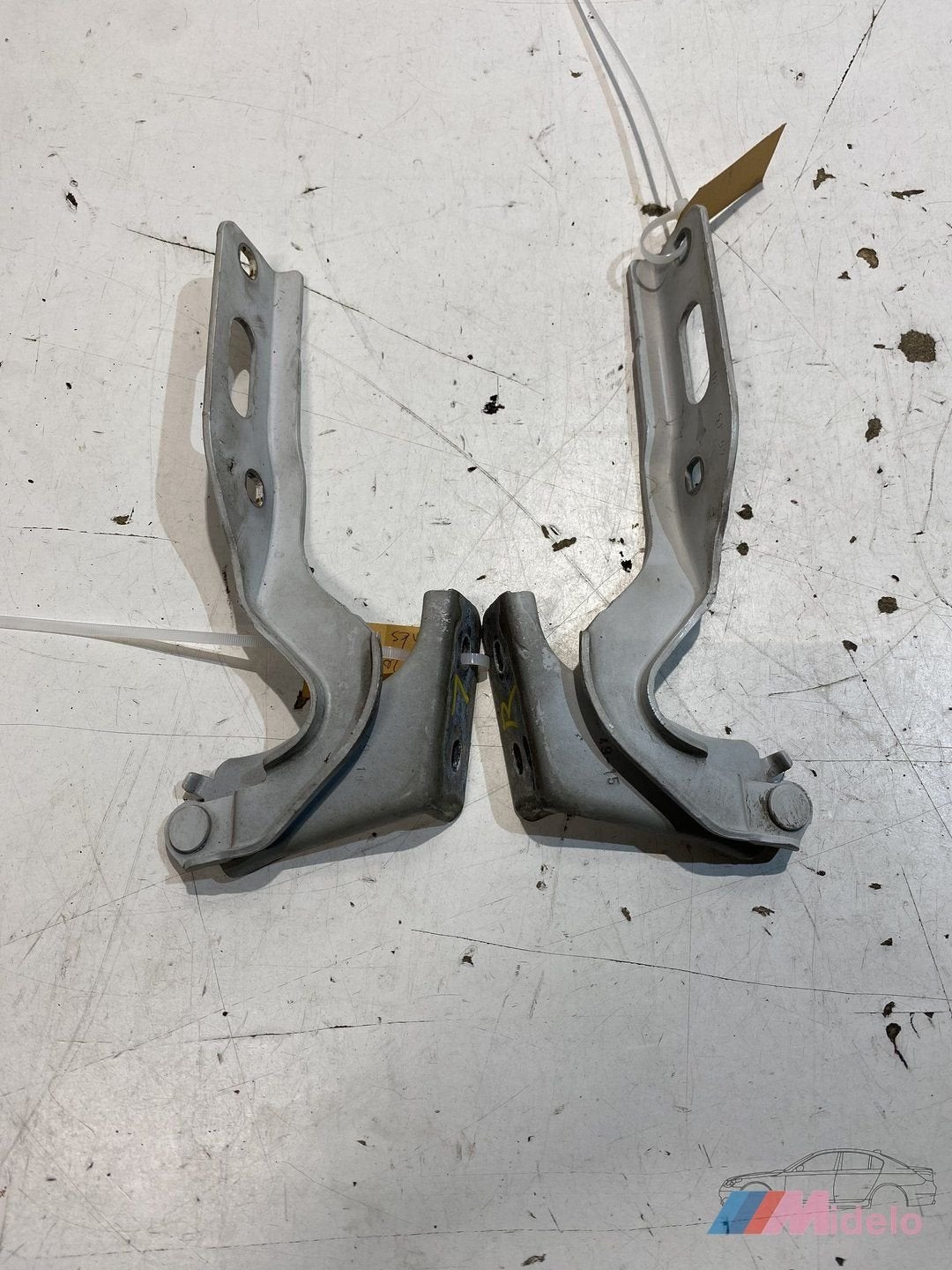 SEAT LEON MOTORKAP SCHARNIEREN 5F0823302B, Auto-onderdelen, Gebruikt, -, -, Ophalen of Verzenden