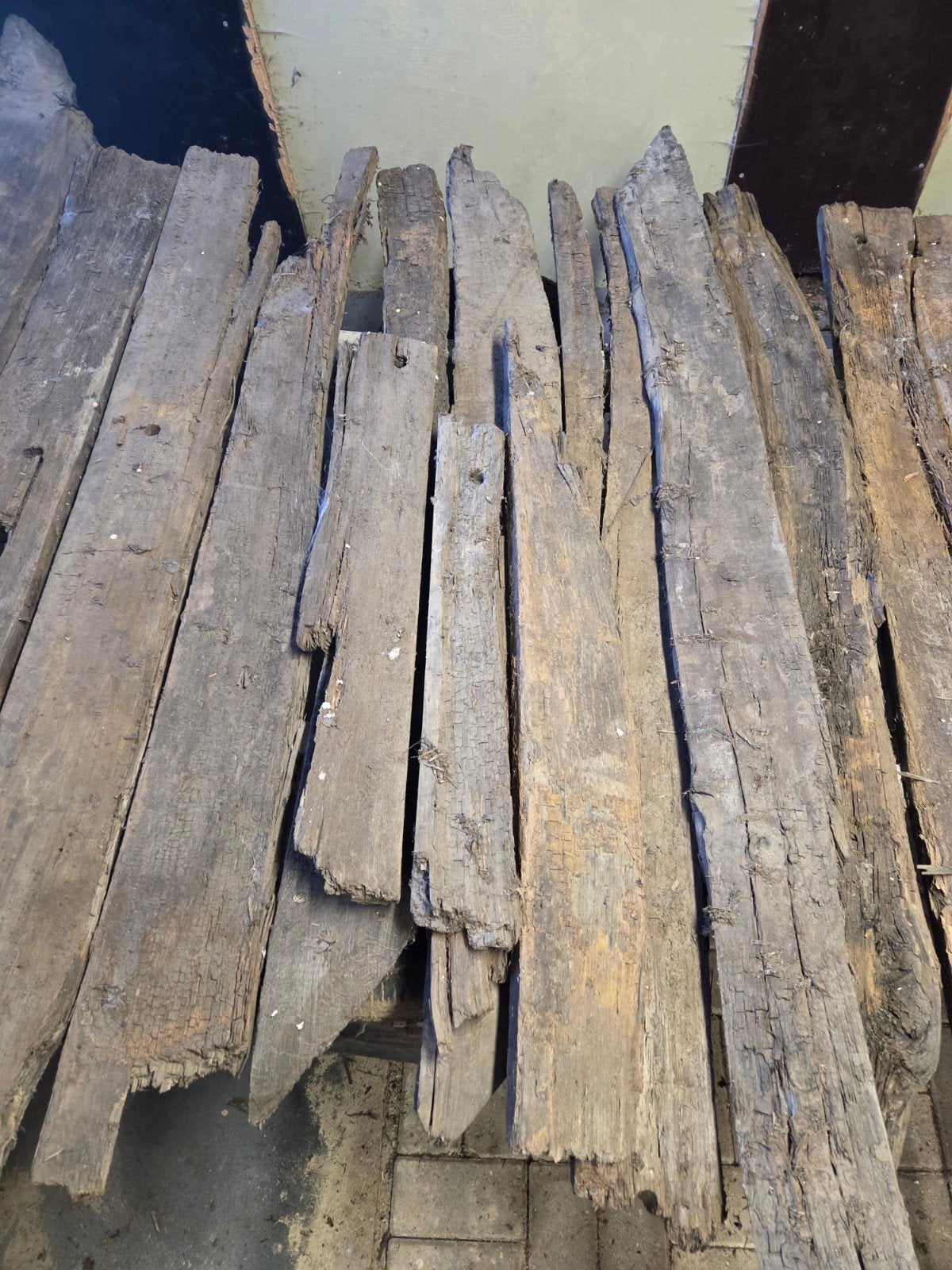 Oud hout, opgegraven eiken planken, Ophalen, Vloerdelen of -planken, 10 m² of meer, 10 tot 30 cm