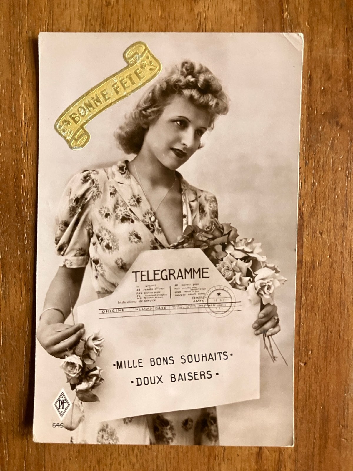 'Bonne Fête' met Telegram, Verzamelen, Ophalen of Verzenden, 1920 tot 1940, Gelopen, Feest(dag)