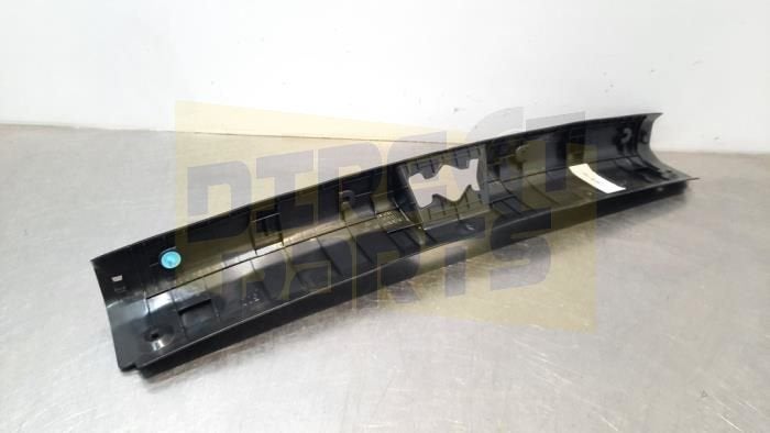 Hyundai i20 (11/20-11/23) Afdekking bumper - slotplaat Origi