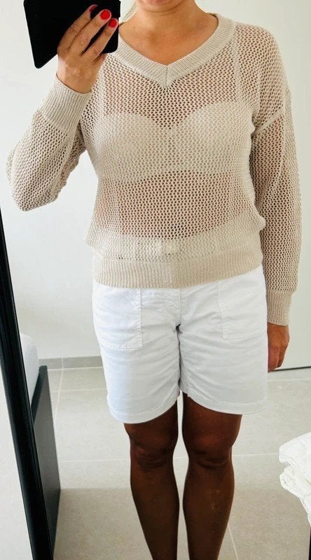 Beige gaatjestrui NIEUW, Maat 38/40 (M), Beige, Nieuw, Ophalen of Verzenden