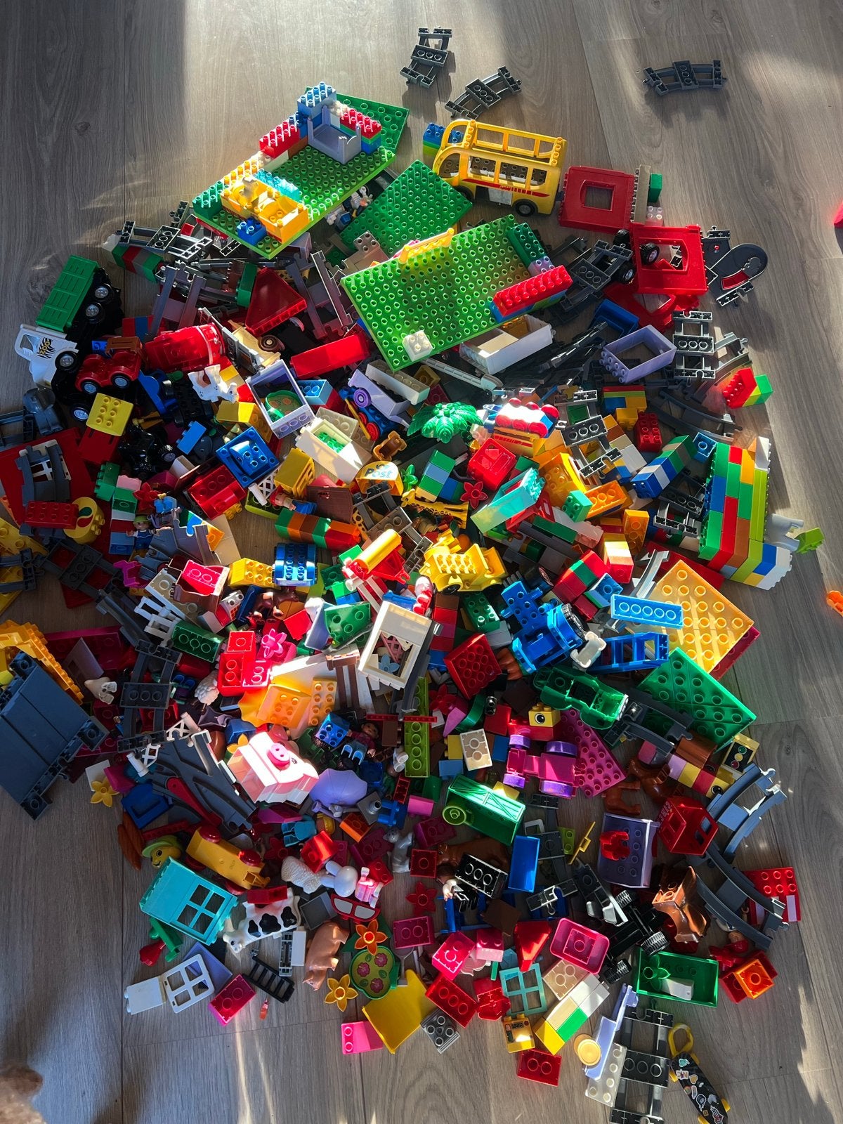 Grote doos met duplo., Ophalen, Gebruikt