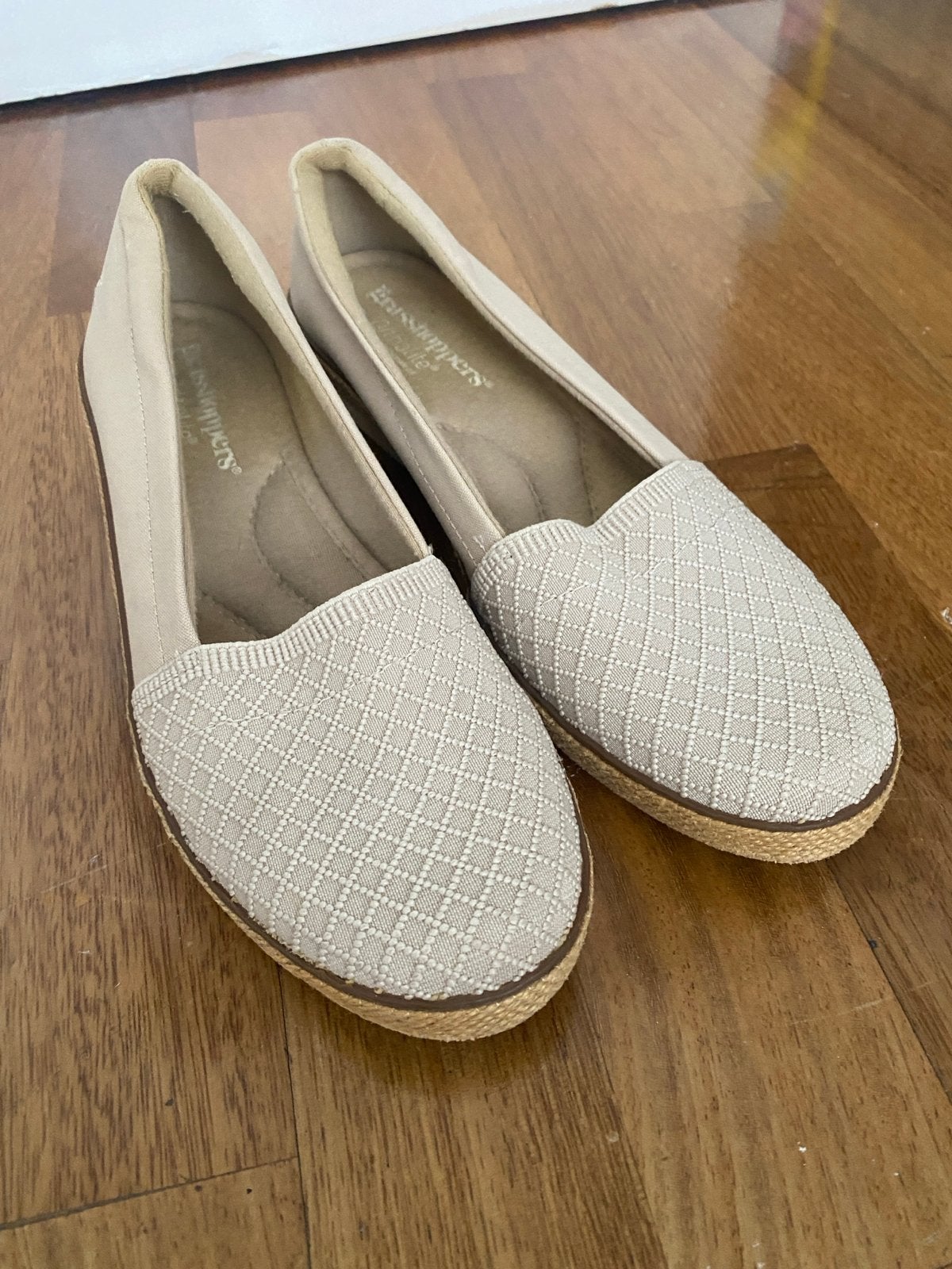 Grasshoppers Instappers - Beige - Maat 39 (US 8M), Kleding | Dames, Schoenen, Ophalen, Zo goed als nieuw, Beige, Instappers