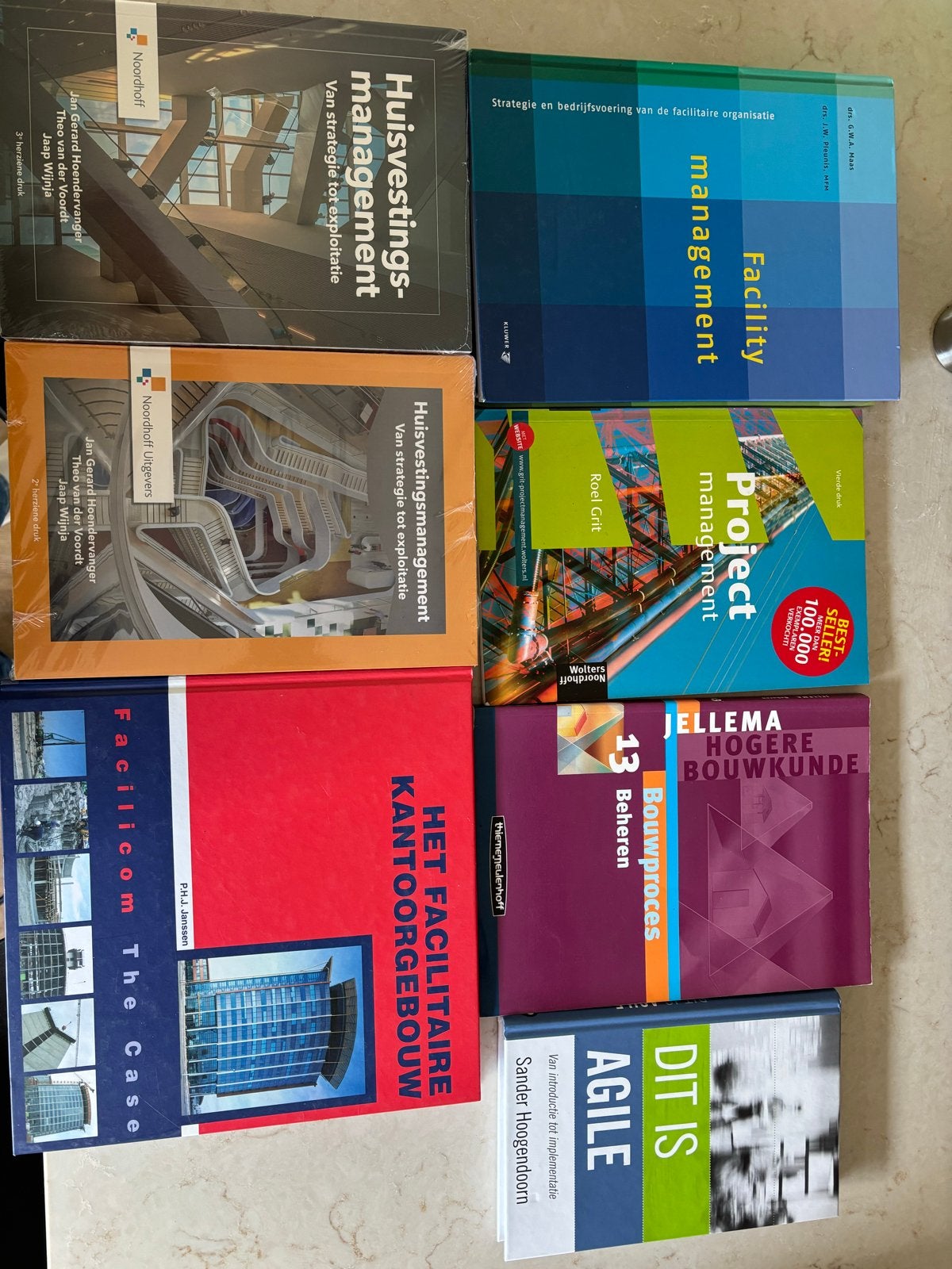 Diverse HBO/WO studieboeken: Facility, Huisvesting, Project, Boeken, Studieboeken en Cursussen, Ophalen of Verzenden, Gamma, Zo goed als nieuw