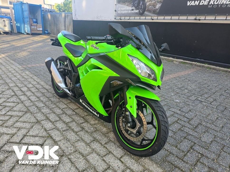 KAWASAKI NINJA 300 (bj 2015), Motoren, Motoren | Kawasaki, 296 cc, 2 cilinders, Bedrijf, Onbekend