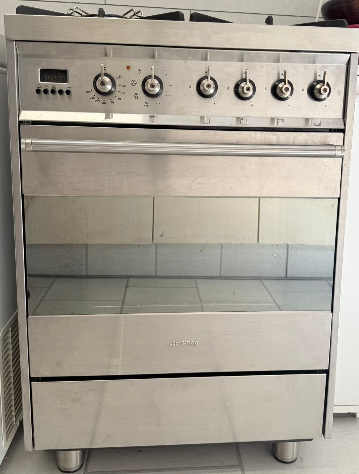Smeg Fornuis met Oven - Zo goed als nieuw, Witgoed en Apparatuur, Ophalen, Smeg, Oven, Hete lucht