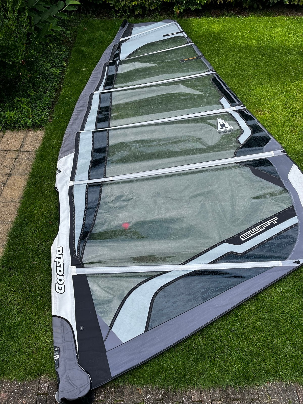 Gaastra Swift 6.8 windsurfzeil - Goede staat, Watersport en Boten, Windsurfen, Ophalen, Gaastra, 6.5 m² tot 8 m², Zeil