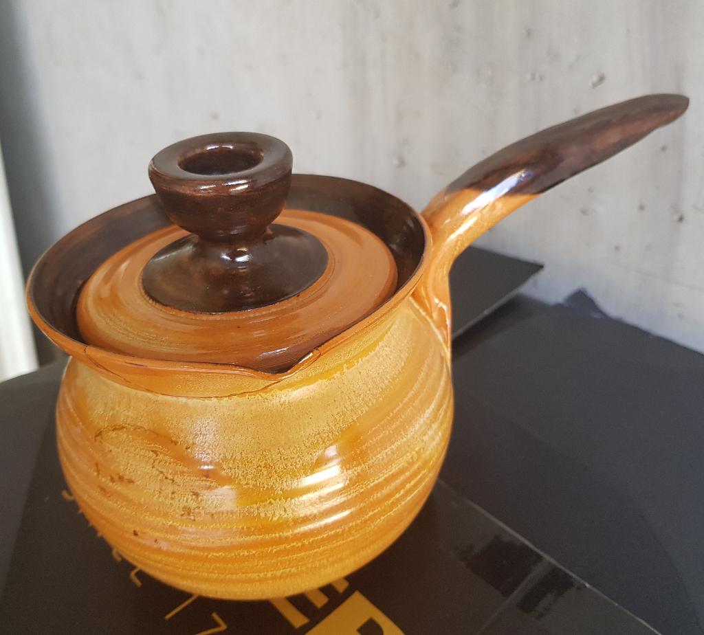 Steelpannetje van aardewerk, Huis en Inrichting, Keuken | Potten en Pannen, Ophalen of Verzenden, Gebruikt, Overige materialen