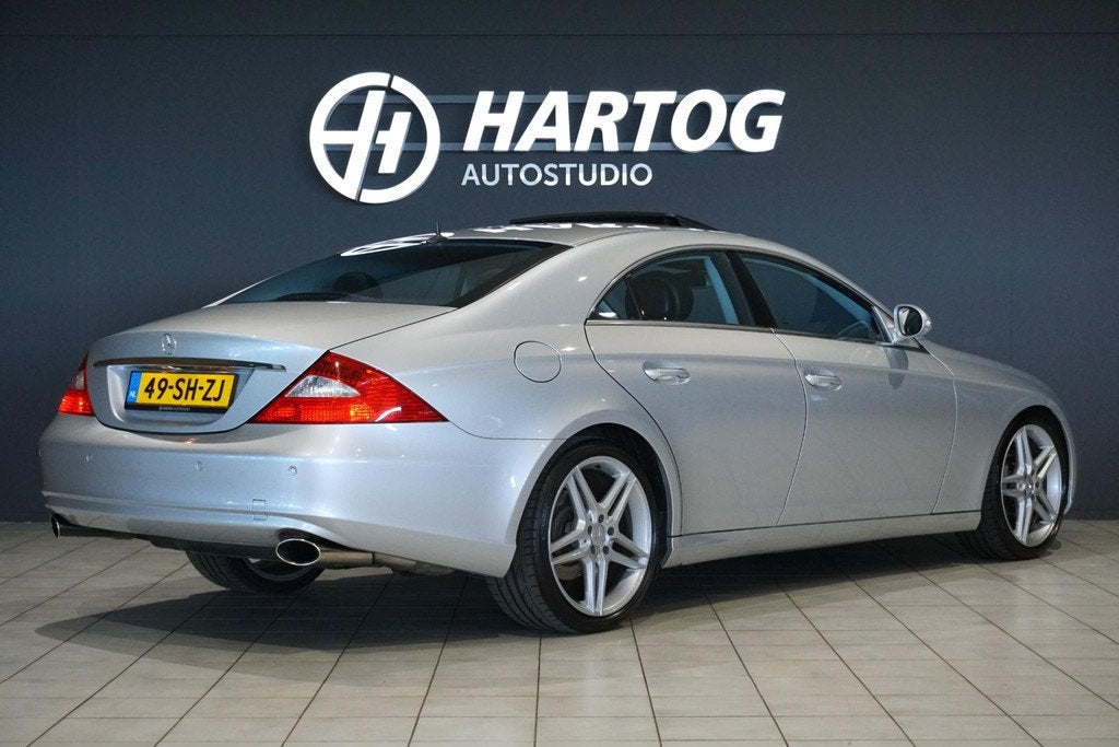 Mercedes-Benz CLS-klasse 320 CDI *NL AUTO / NWE DISTR* + PAN, Achterwielaandrijving, Gebruikt, 4 stoelen, 2987 cc