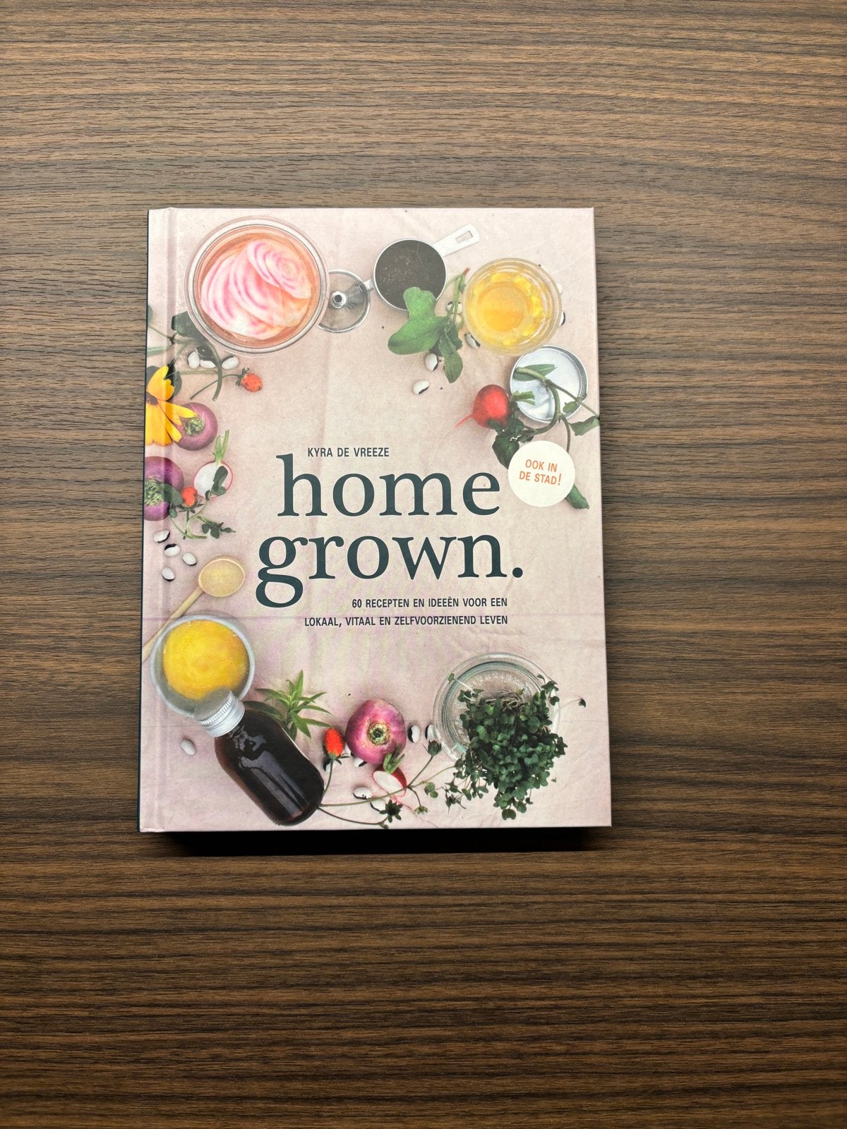 Home Grown Kookboek - Lokaal, Vitaal, Zelfvoorzienend Leven, Hoofdgerechten, Ophalen of Verzenden, Zo goed als nieuw, Gezond koken