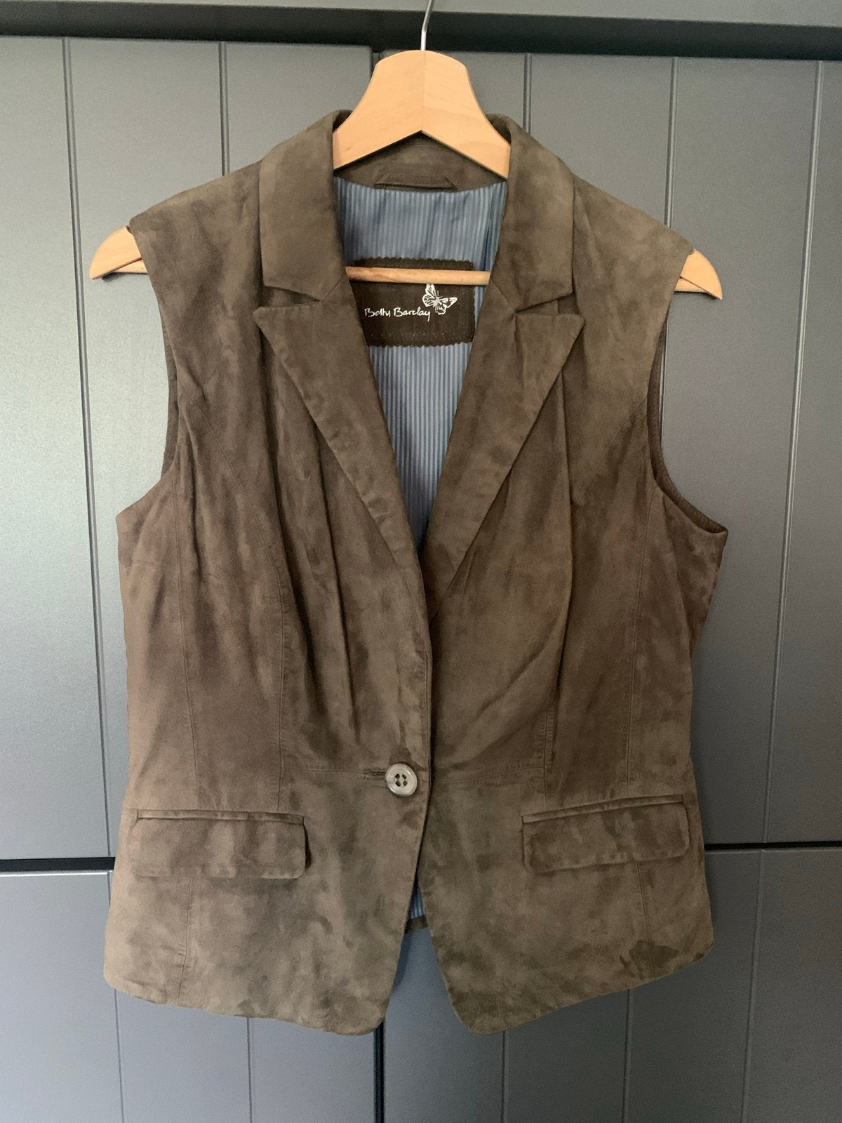 Betty Barclay suède gilet mt 38, Maat 38/40 (M), Bruin, Betty Barclay, Nieuw