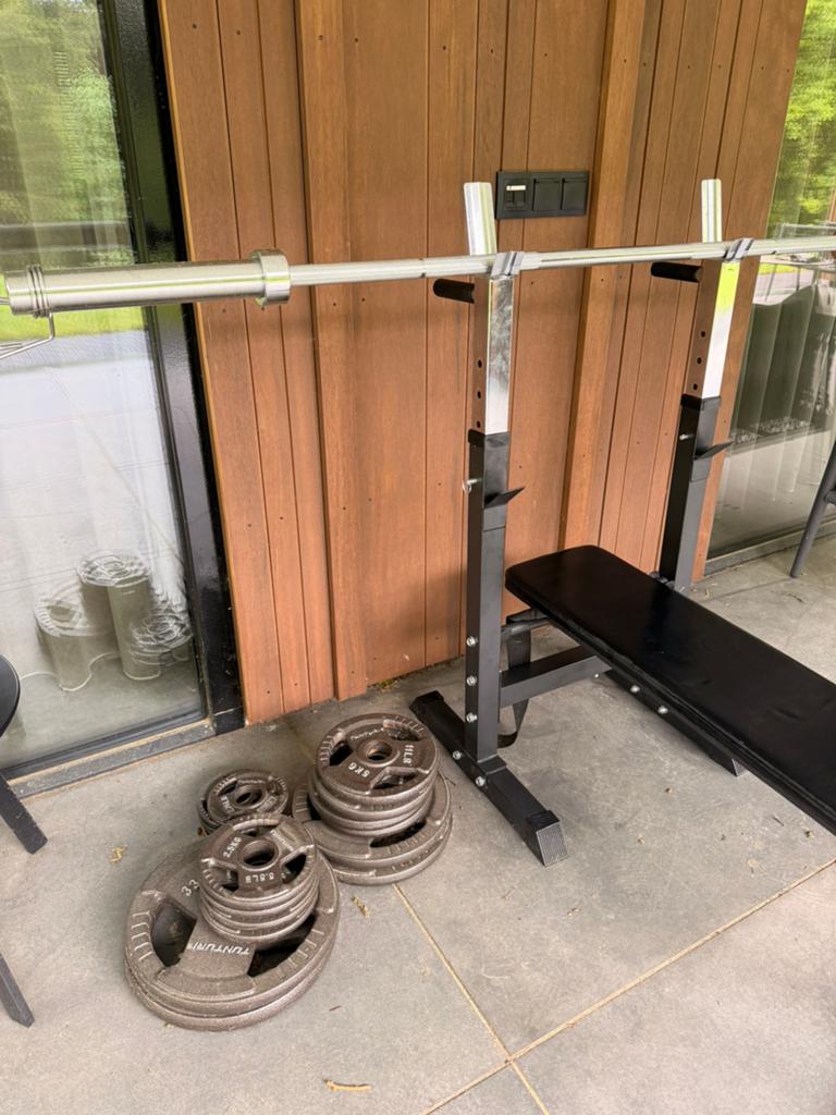 Verstelbare halterbank fitness bank met stang  gewicht 100kg, Sport en Fitness, Ophalen, Zo goed als nieuw, Fitnessbank