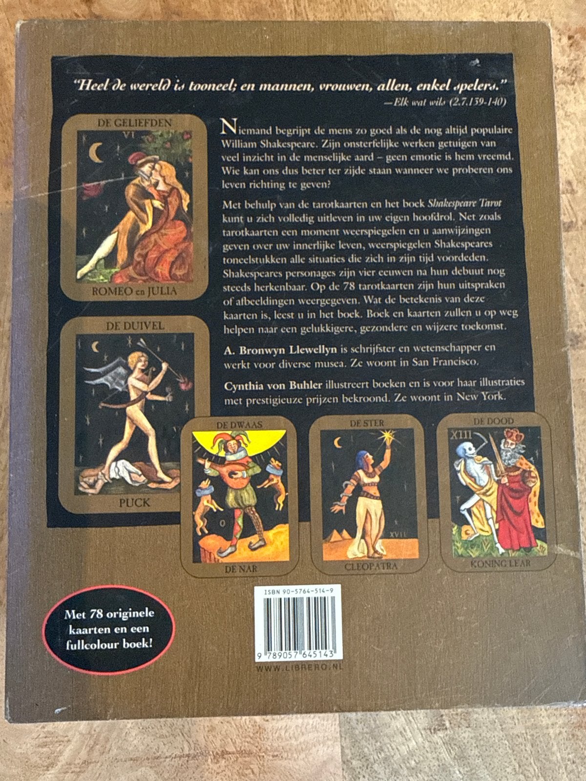 Shakespeare Tarot kaarten en boek in stevige box, Boeken, Ophalen of Verzenden, Zo goed als nieuw, Tarot of Kaarten leggen, Overige typen