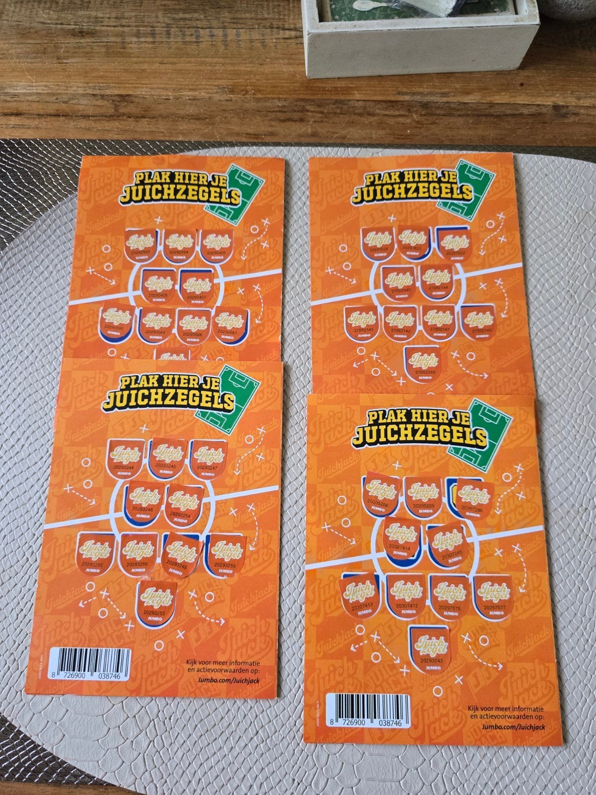 Zegels voor een juchjas.van de Jumbo., Ophalen