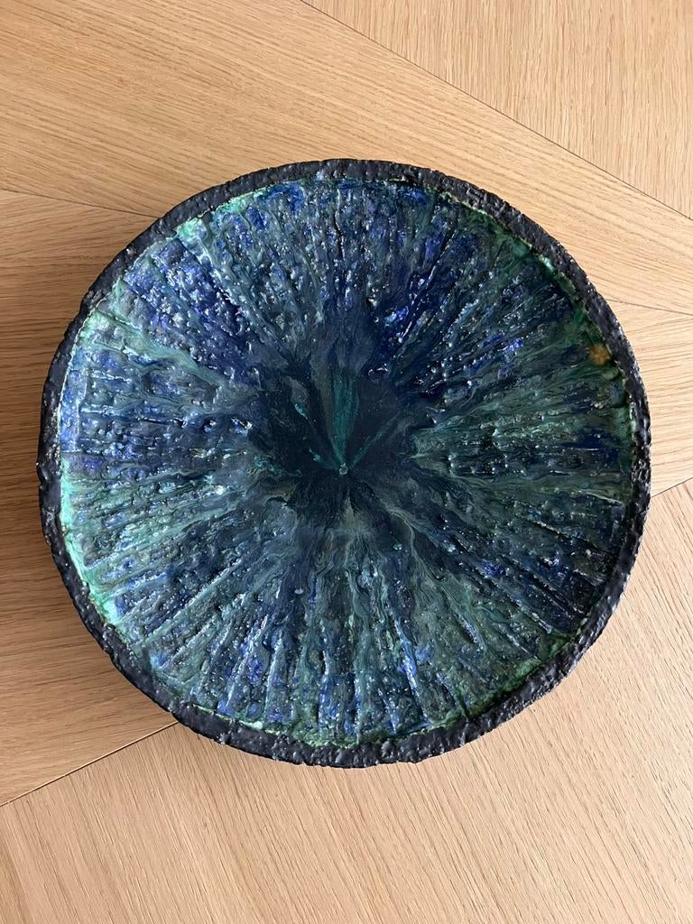Bijzonder robuust blauw groene schaal Raku keramiek handmade, Porselein of Keramiek, Schaal, Rond, Ophalen of Verzenden