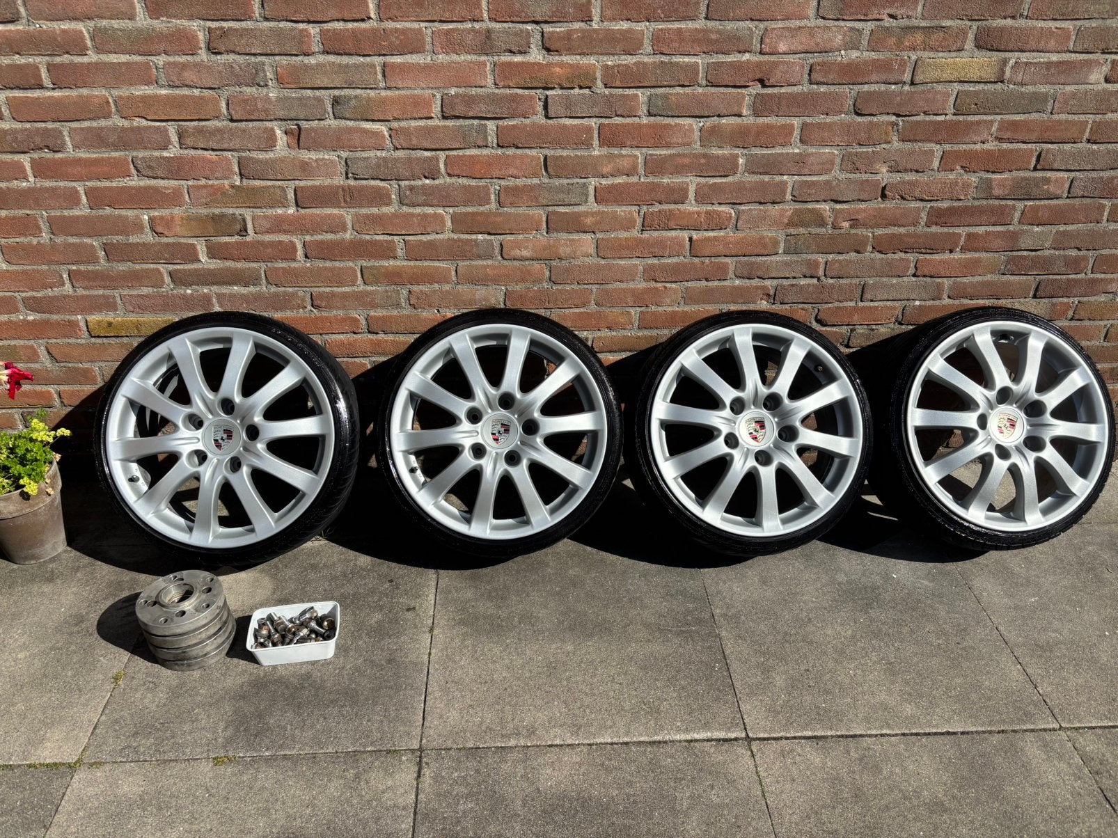Porsche cayenne 17” inch velgen met banden 5x130 4x100, Auto-onderdelen, Ophalen, Gebruikt, Banden en Velgen, 17 inch