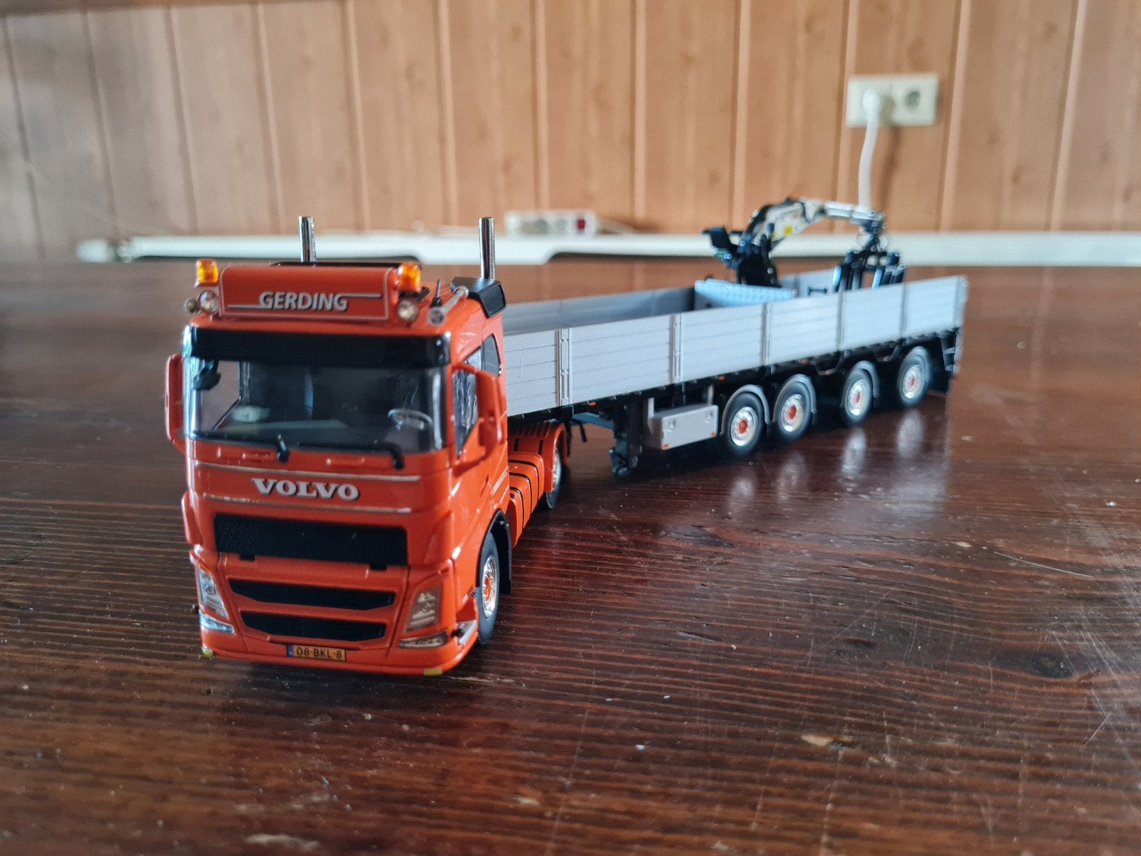 1:50 Volvo FH4 4x2 met steentrailer Gerding Transport WSi, Ophalen of Verzenden, Nieuw, Bus of Vrachtwagen, Wsi
