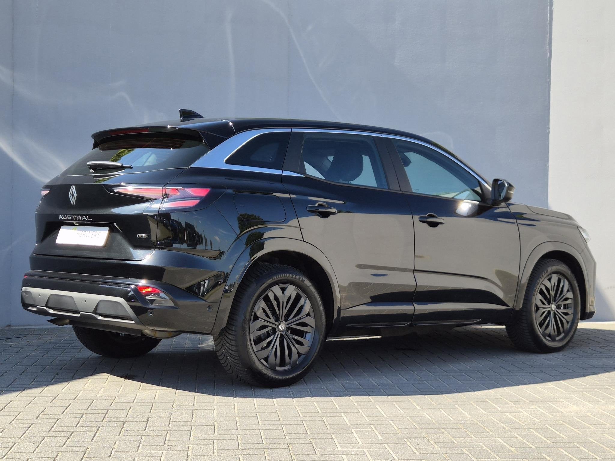 Renault Austral E-Tech full hybrid 200 evolution / Fabrieksg, Dealer onderhouden, Stof, Gebruikt, Euro 6