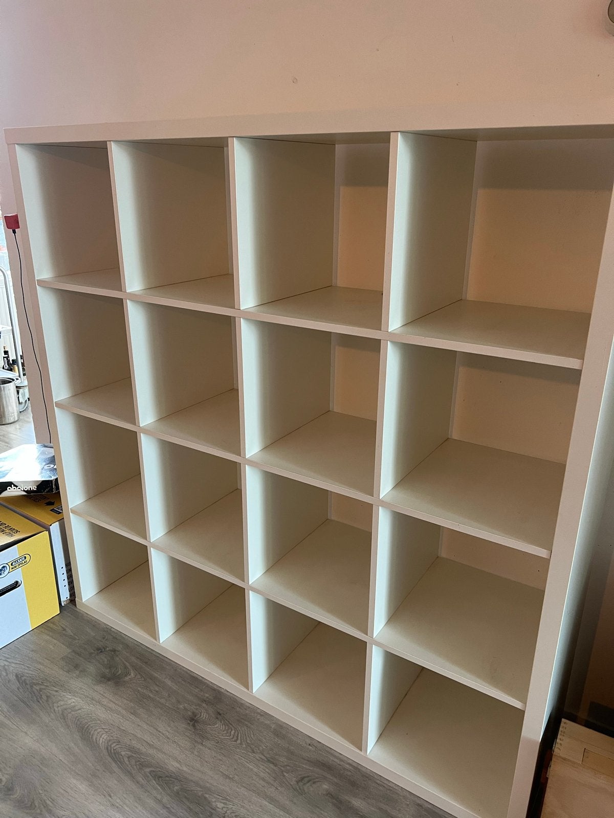 Kallax kast, Ophalen, Met plank(en), Gebruikt, 150 tot 200 cm