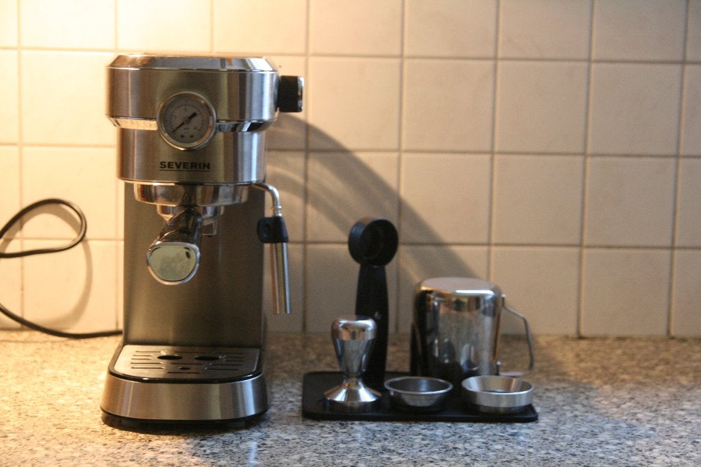 Severin KA 5994 Espresso Machine met accessoires, Espresso apparaat, Gemalen koffie, Ophalen of Verzenden, Zo goed als nieuw