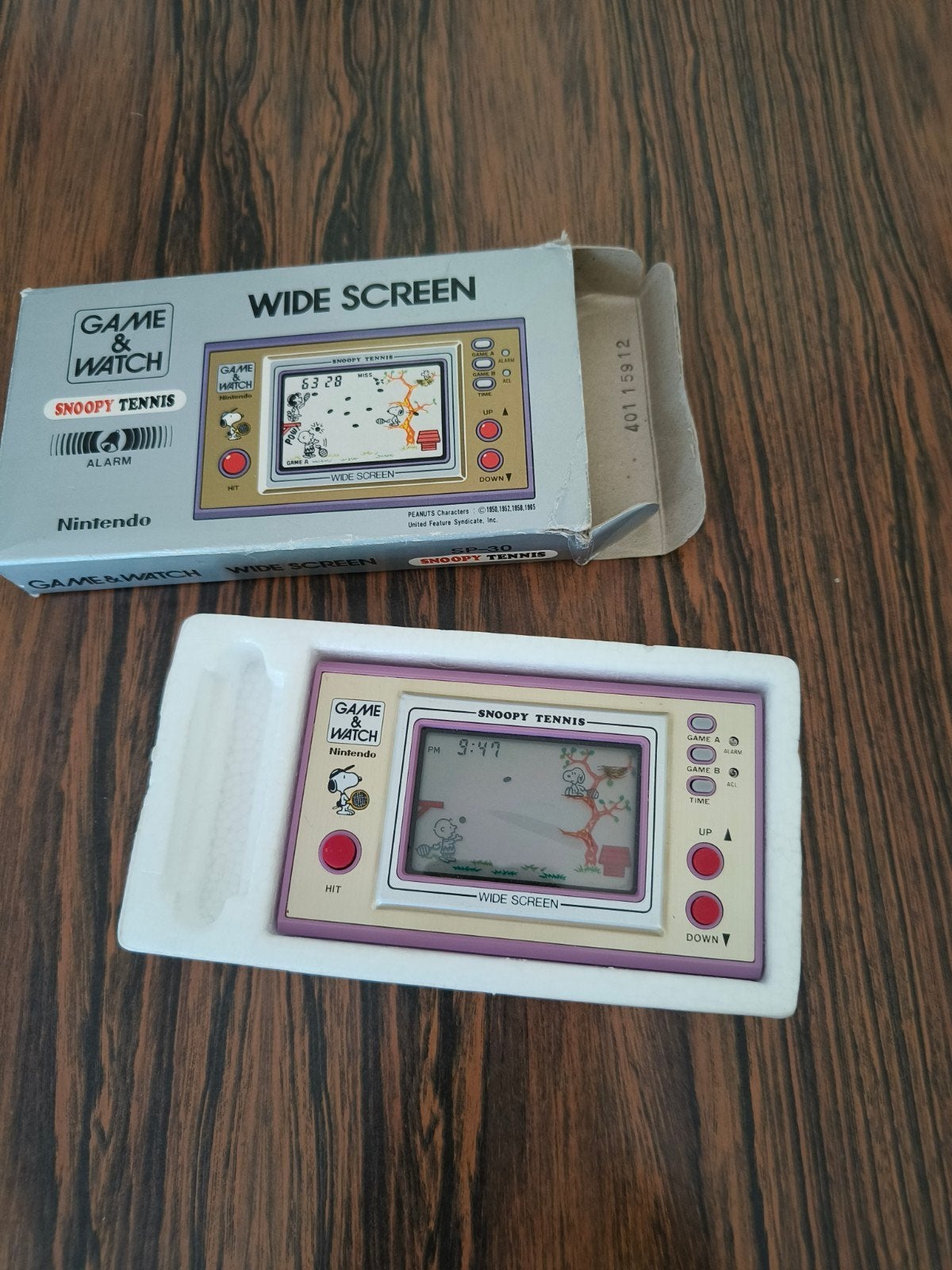 Nintendo Game & Watch Snoopy Tennis (Wide Screen) SP-30, Spelcomputers en Games, Spelcomputers | Overige, Ophalen of Verzenden