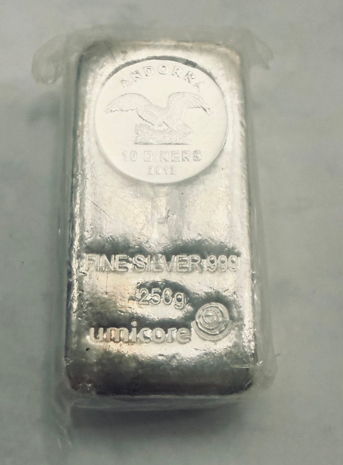 250 gram Umicore / zilveren / Muntbaartje / 999, Ophalen of Verzenden, Zilver