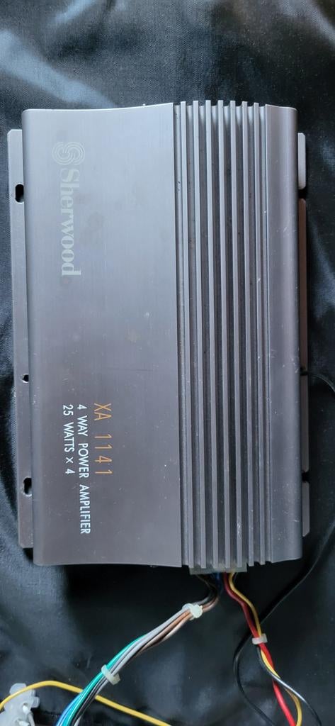 Sherwood XA 1141 4-weg versterker, Audio, Tv en Foto, Versterkers en Receivers, Ophalen of Verzenden