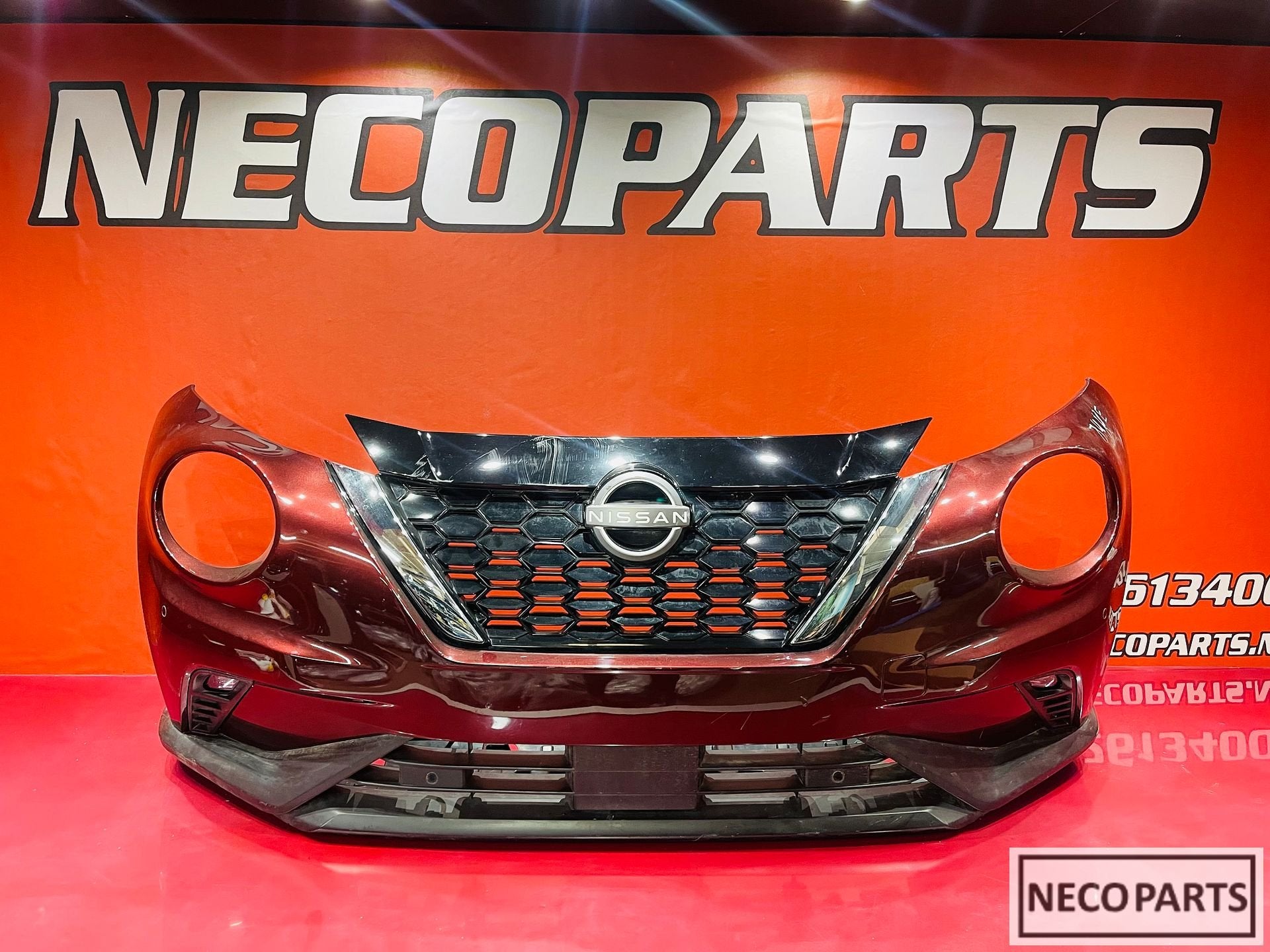 NISSAN JUKE 2 FACELIFT VOORBUMPER BUMPER COMPLEET ORIGINEEL, Auto-onderdelen, Gebruikt, -, -, Ophalen of Verzenden