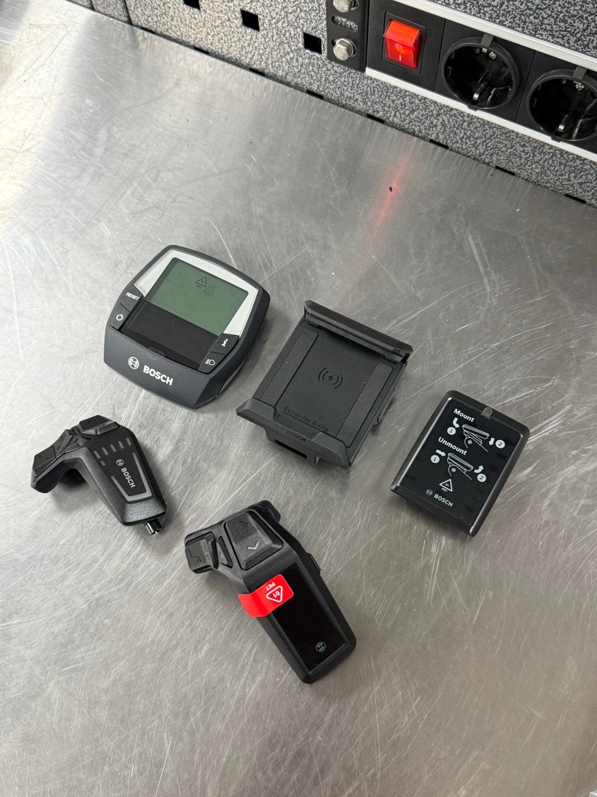 Diverse bosch displays nieuw!, Ophalen of Verzenden, Nieuw