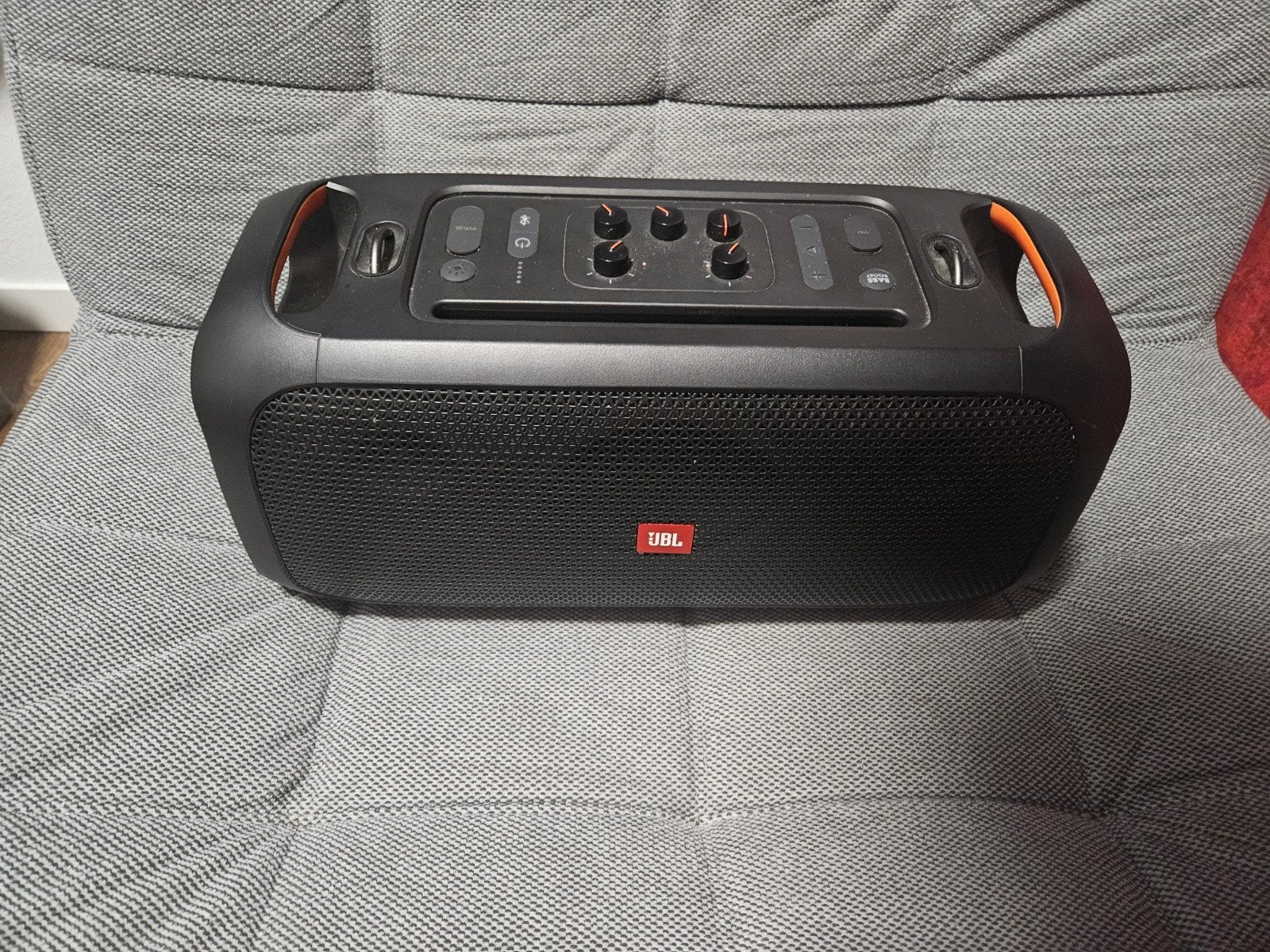 JBL Partybox ON-THE-GO Complete set met microfoon TOPSTAAT!!, Inclusief kabels, Party speaker, Ophalen of Verzenden, Zo goed als nieuw