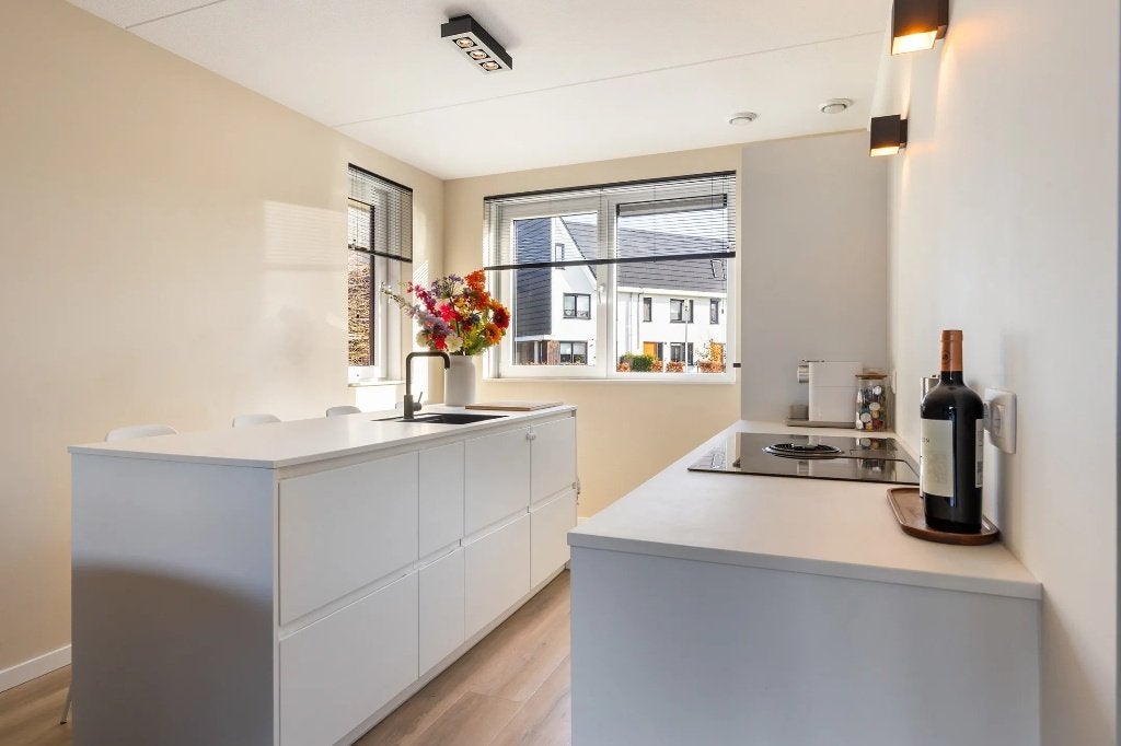 Moderne mat witte eilandkeuken GEDEMONTEERD, Wit, Overige typen, Ophalen of Verzenden, Zo goed als nieuw