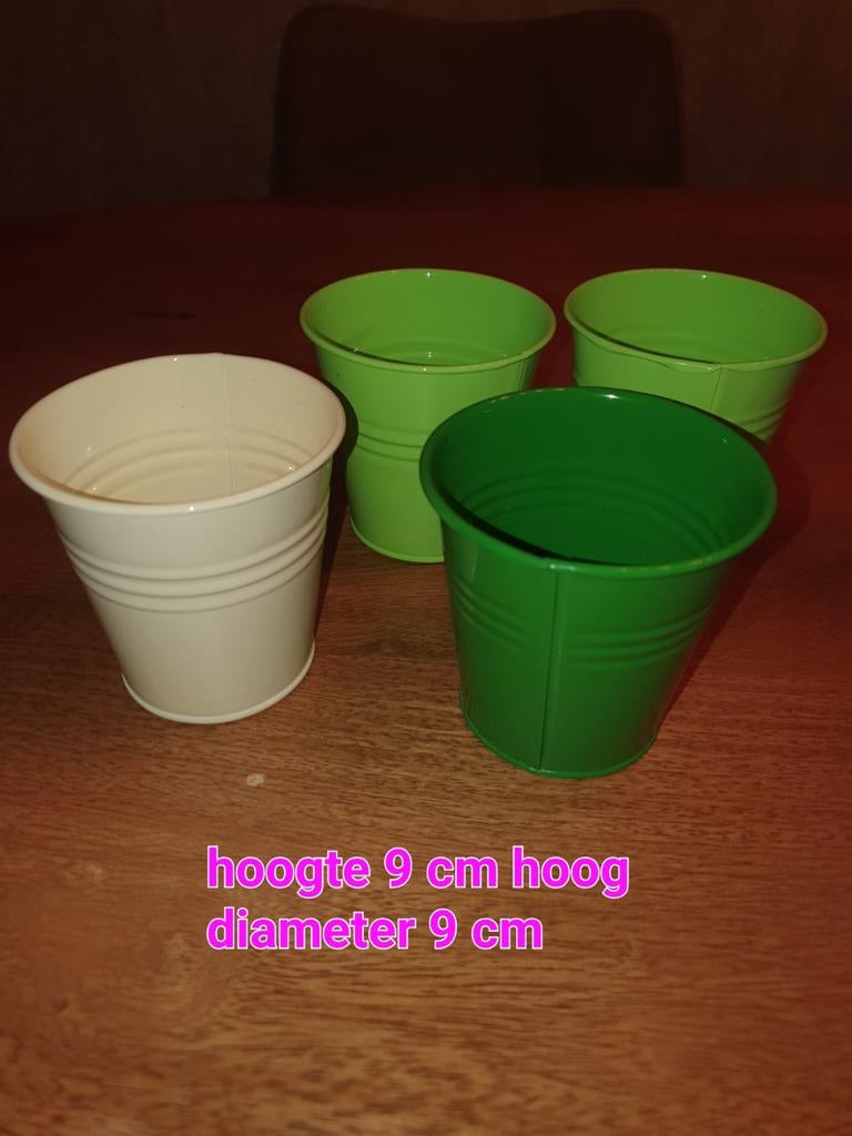 4 Nieuwe Metalen Bloempotten - Groen & Crème, Ophalen of Verzenden, Nieuw