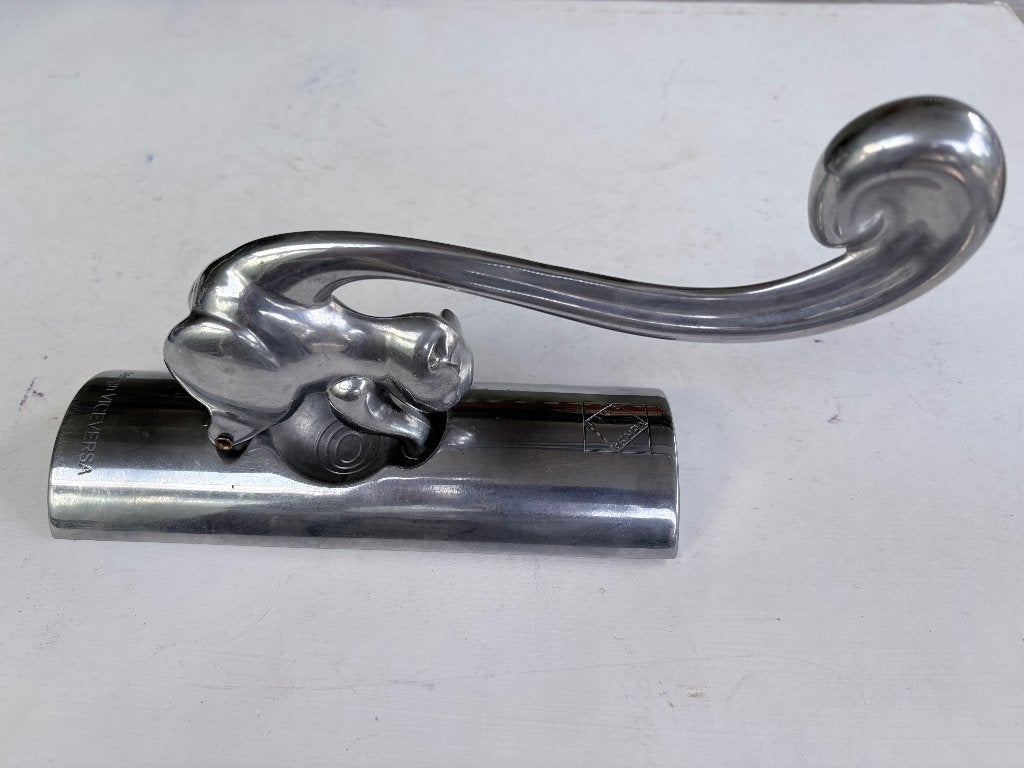 NOTEN KRAKER MET HEFBOOM EN EEKHOORN DESIGN VICE VERSA, Ophalen of Verzenden