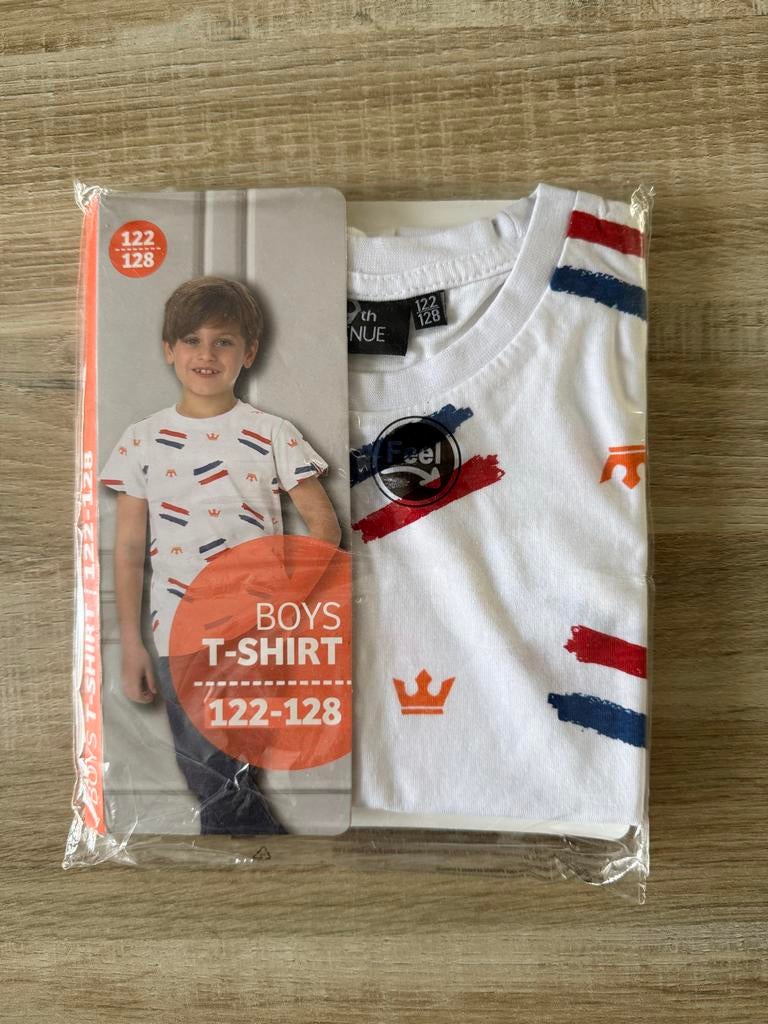 T-shirt, Koningsdag, jongen, maat 122/128, Kinderen en Baby's, Kinderkleding | Maat 122, Ophalen of Verzenden, Zo goed als nieuw