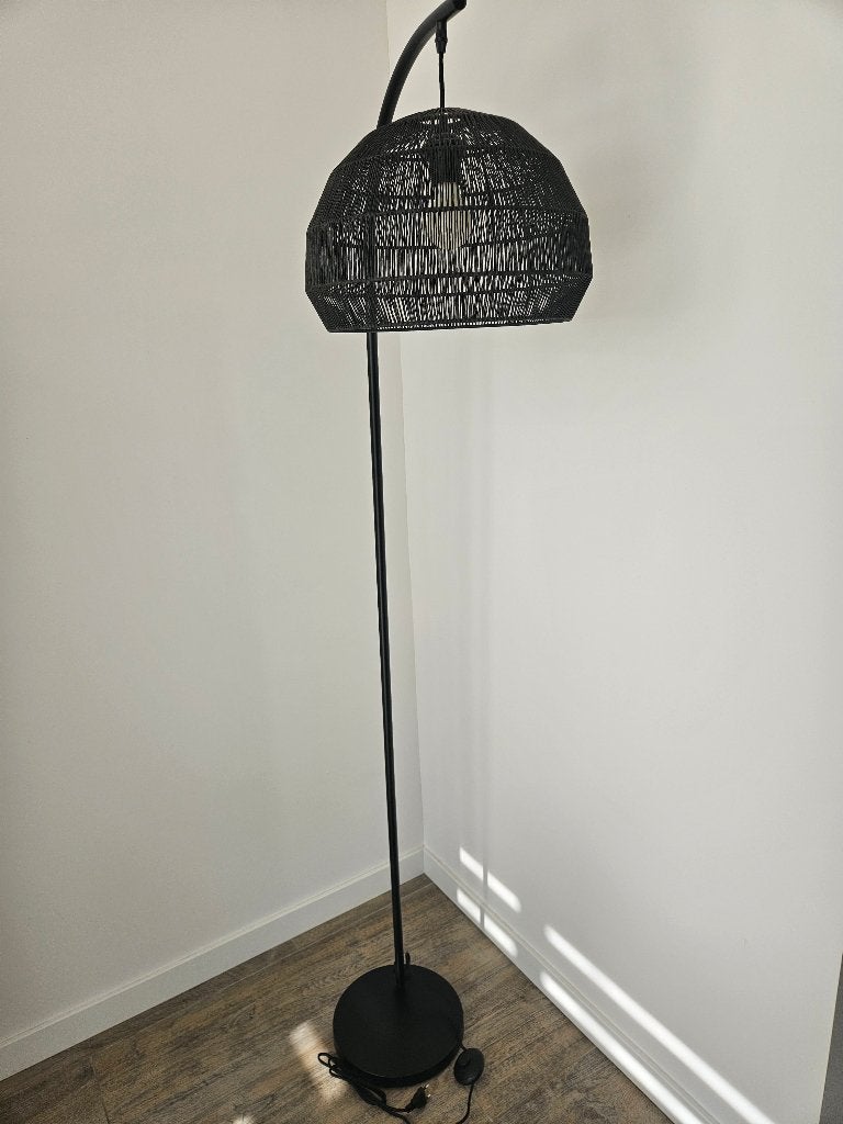 Zwarte vloerlamp, Ophalen, Zo goed als nieuw, Textiel, 150 tot 200 cm