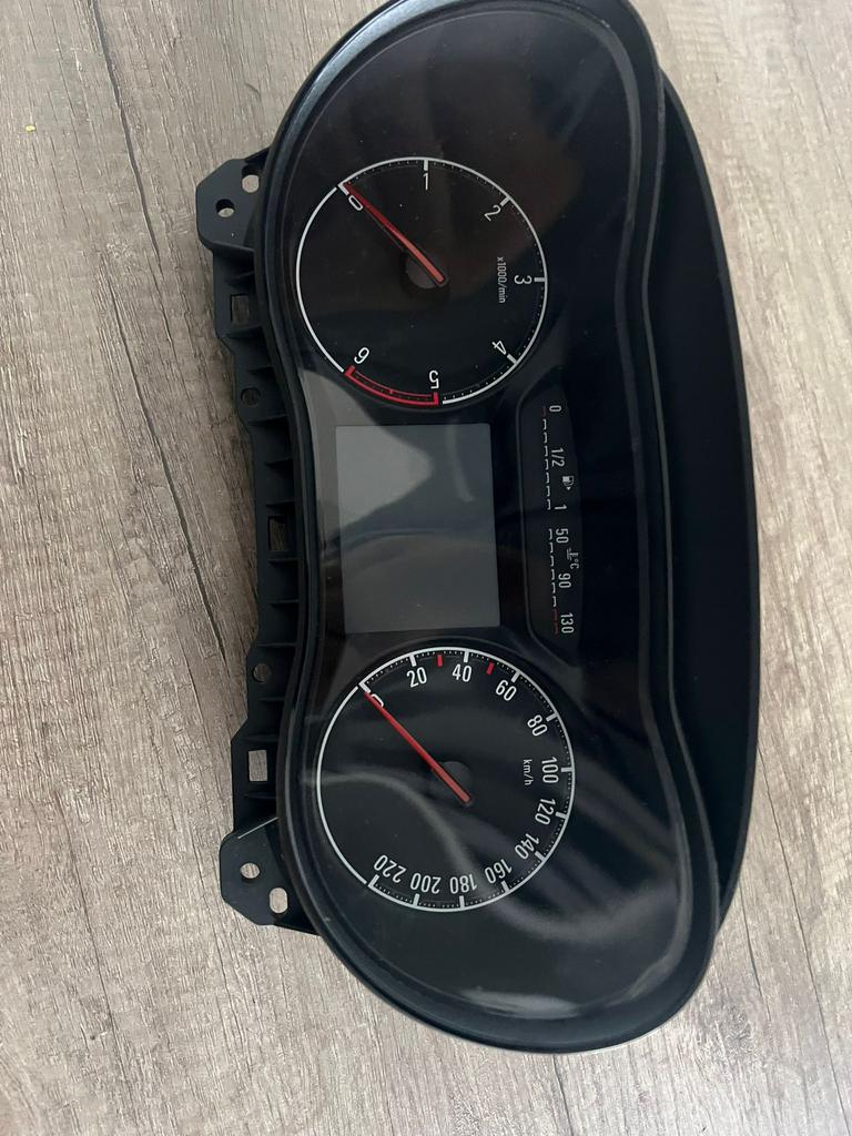 Opel corsa Km teller klok, Ophalen, Nieuw, Opel